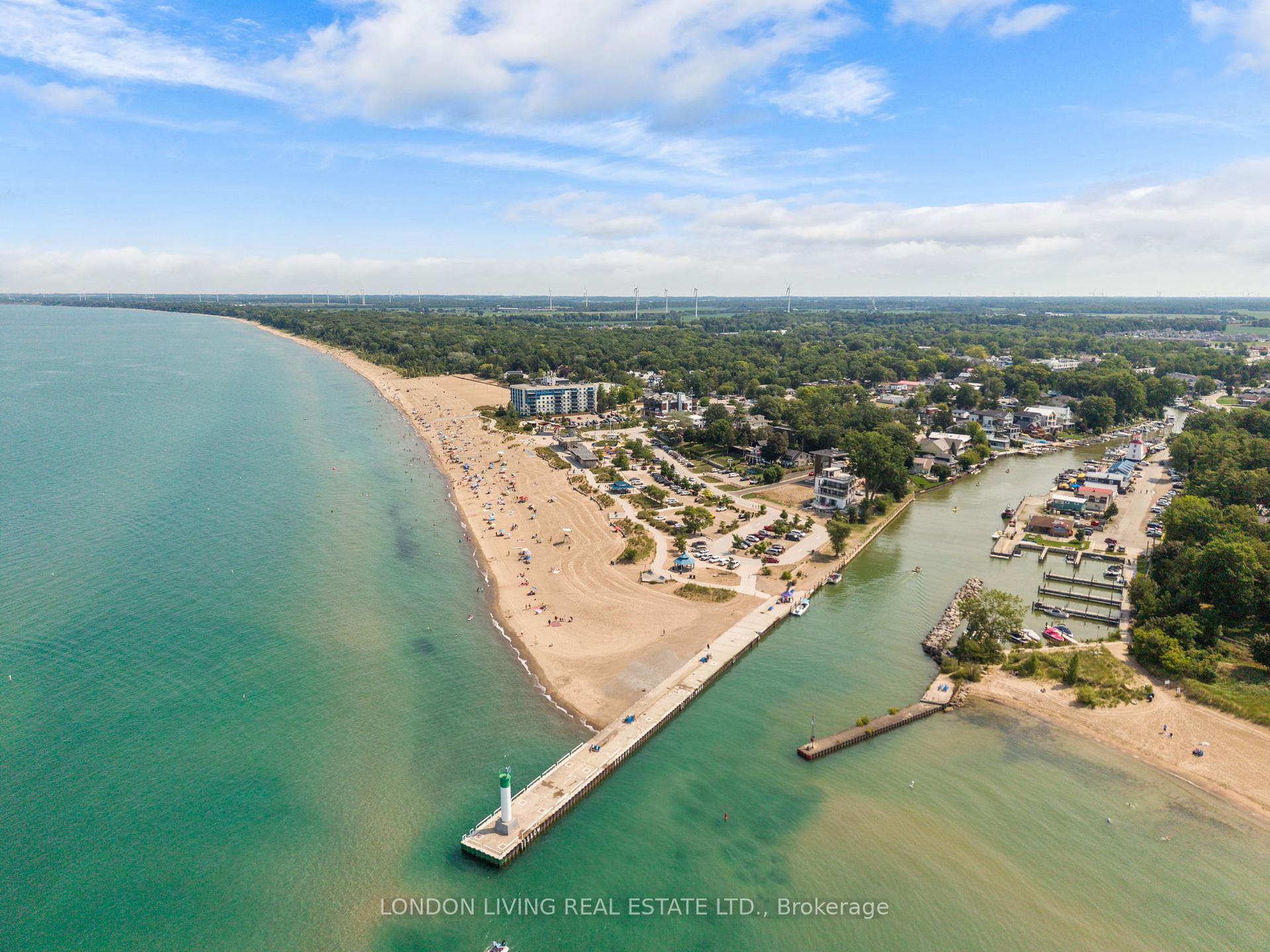 Photo 28 of 23 Pebble Beach Parkway, South Huron, Stephen — HOMEH