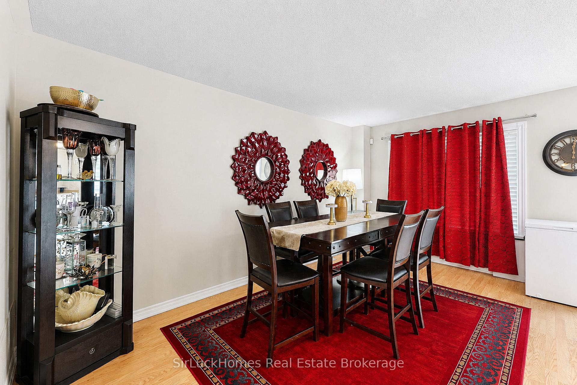 Photo 8 of 32 Polar Bear Place, Brampton, Sandringham-Wellington — HOMEH