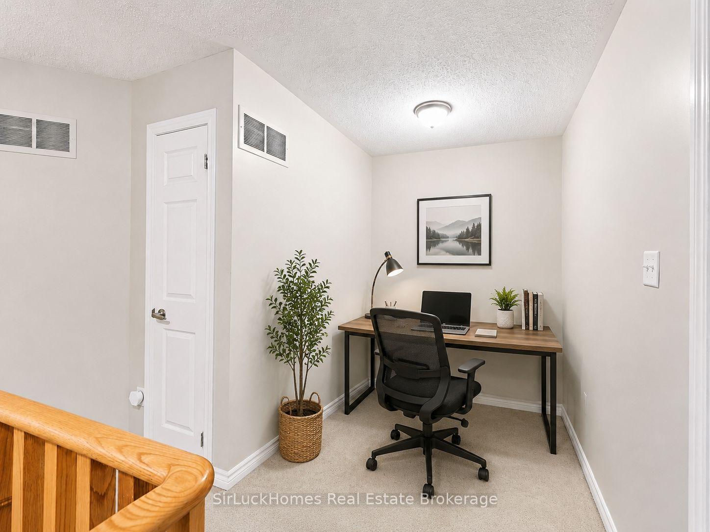 Photo 24 of 32 Polar Bear Place, Brampton, Sandringham-Wellington — HOMEH