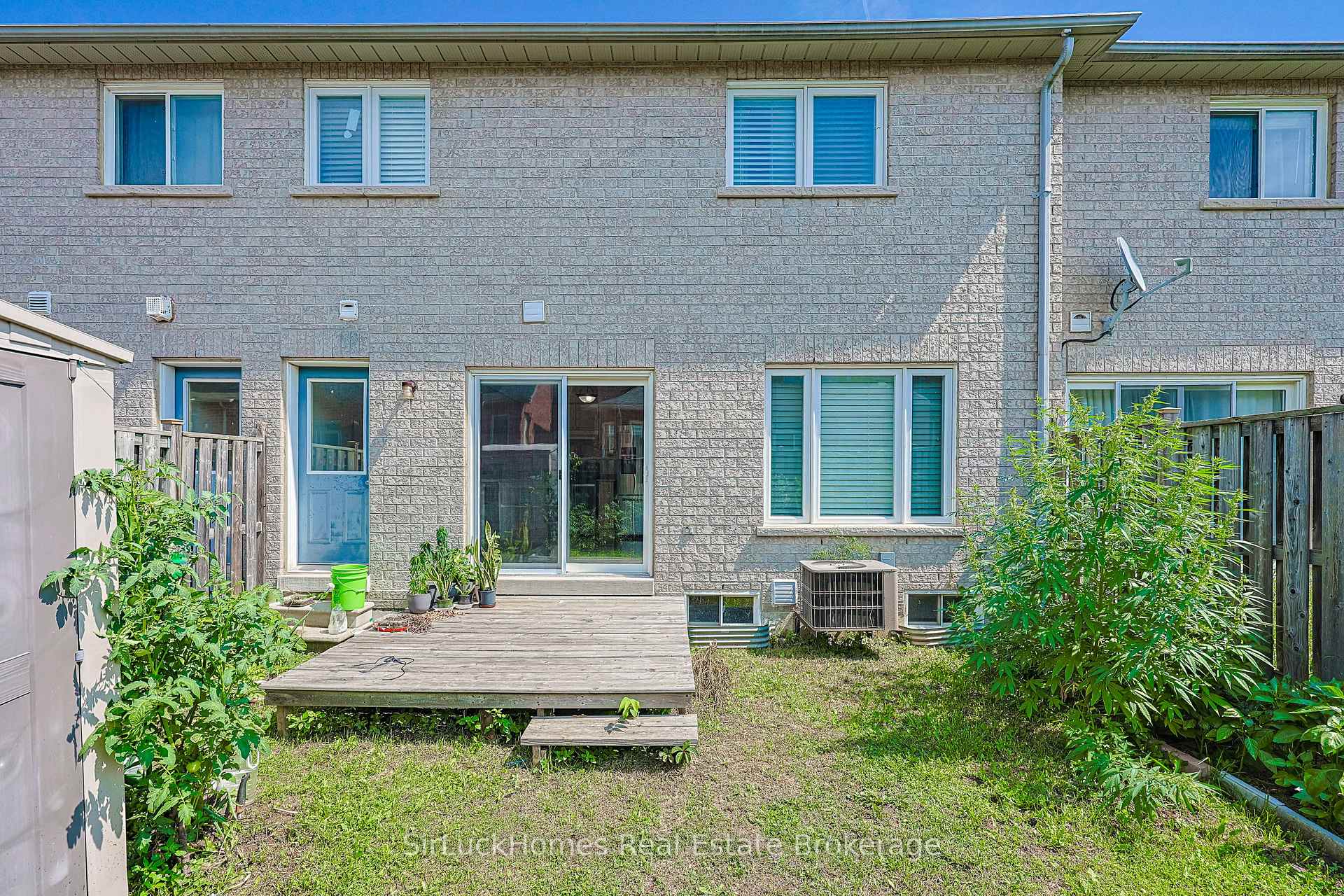 Photo 42 of 32 Polar Bear Place, Brampton, Sandringham-Wellington — HOMEH