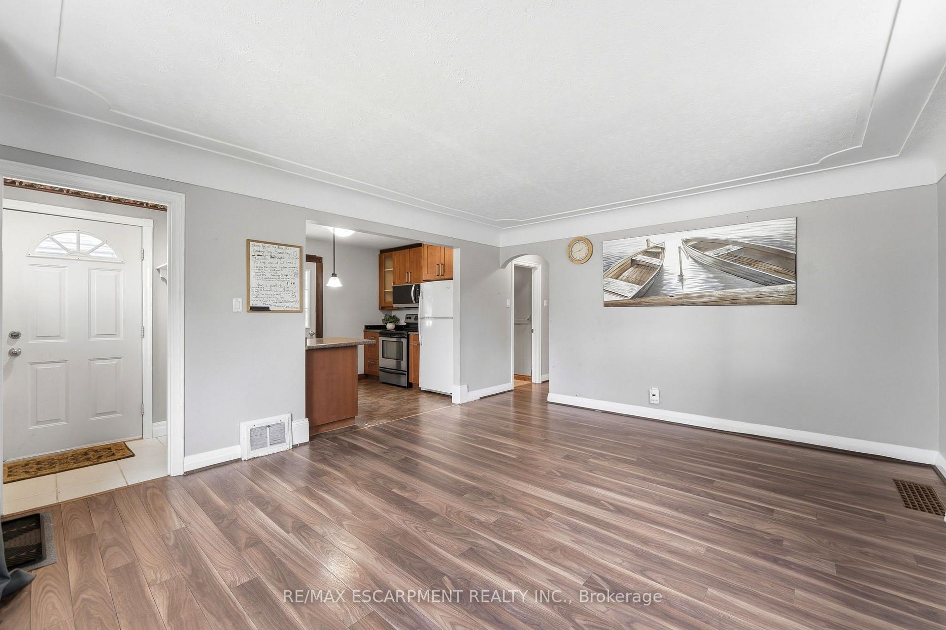 Photo 6 of 61 Glenmount Avenue, Hamilton, Ainslie Wood — HOMEH