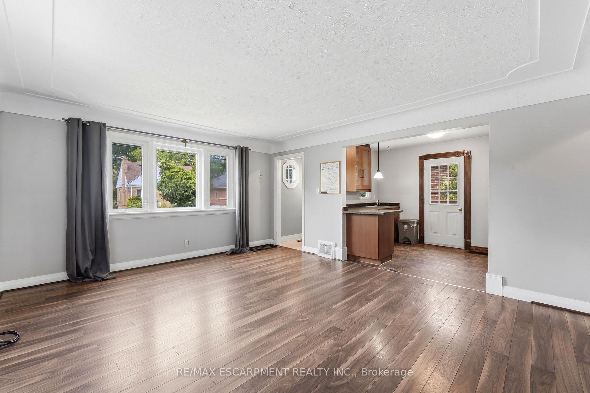 Photo 9 of 61 Glenmount Avenue, Hamilton, Ainslie Wood — HOMEH