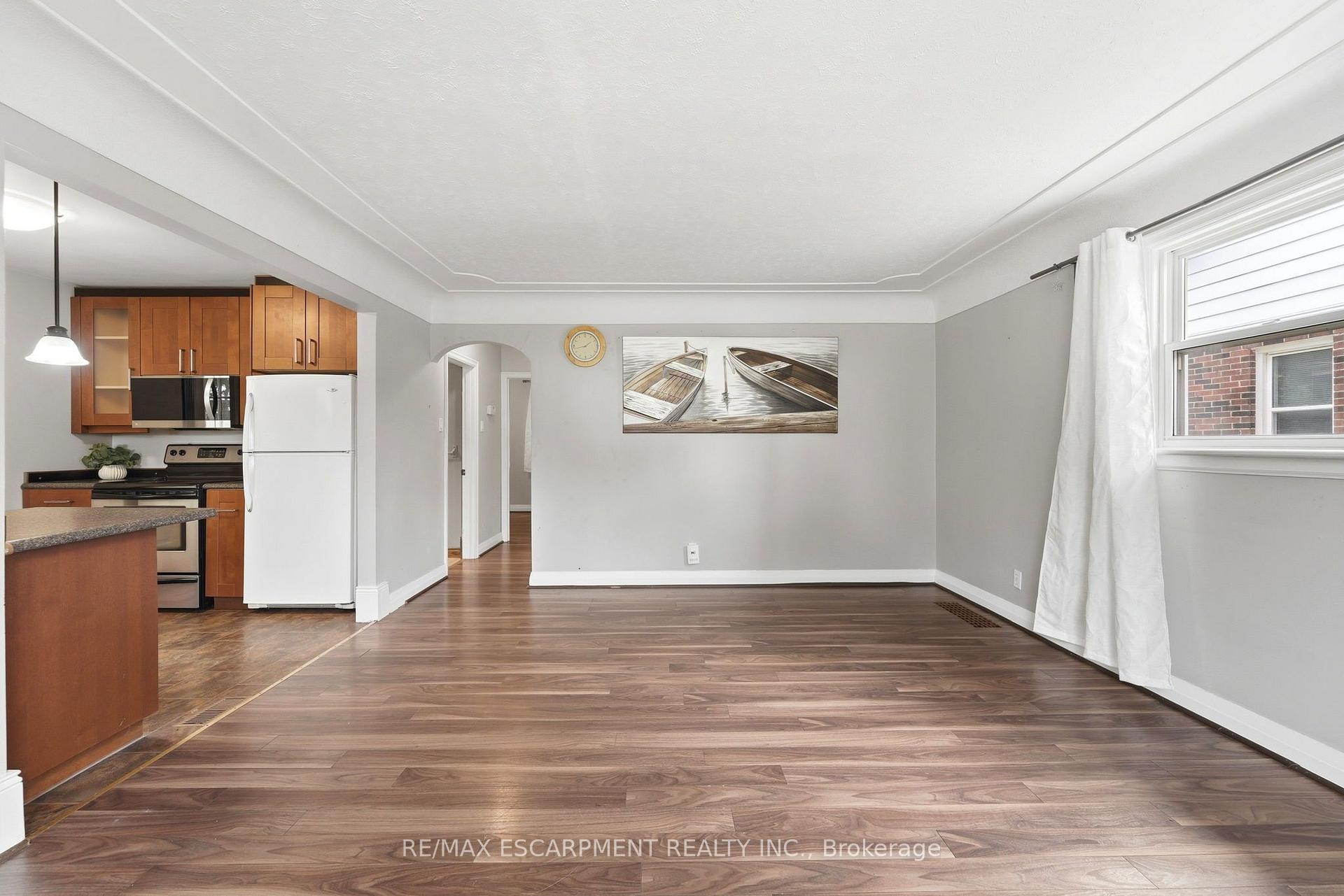 Photo 11 of 61 Glenmount Avenue, Hamilton, Ainslie Wood — HOMEH