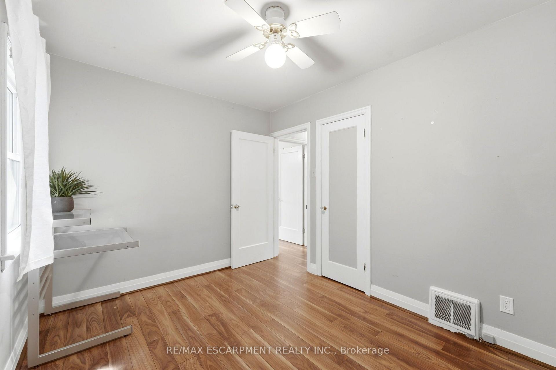 Photo 21 of 61 Glenmount Avenue, Hamilton, Ainslie Wood — HOMEH