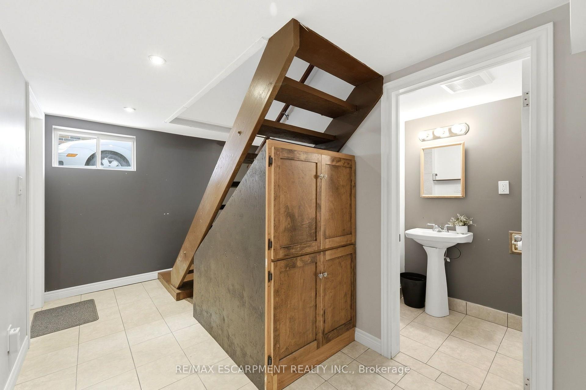 Photo 24 of 61 Glenmount Avenue, Hamilton, Ainslie Wood — HOMEH
