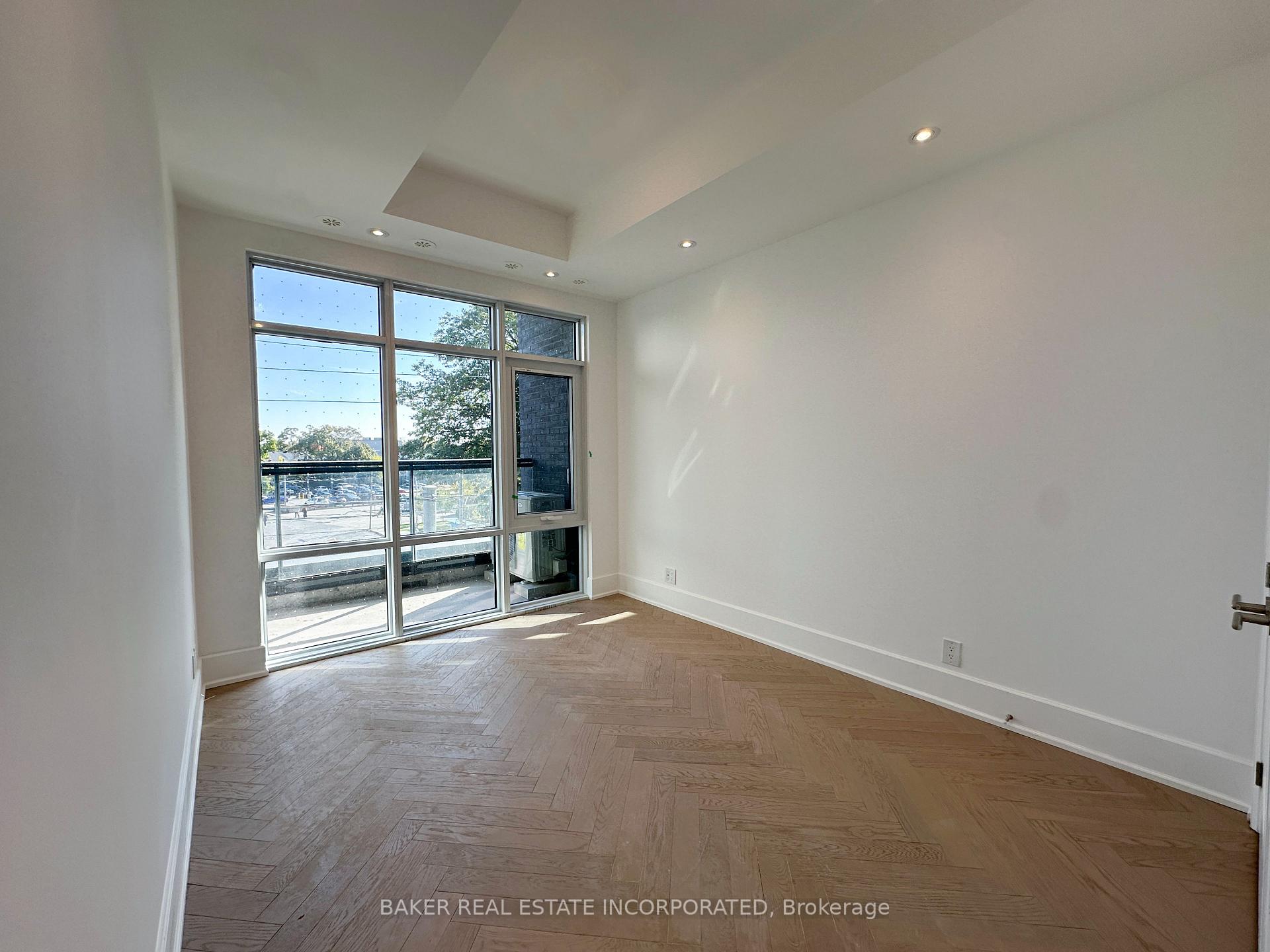 Photo 13 of Unit 303, 800 Broadview Avenue, Toronto, Playter Estates-Danforth — HOMEH