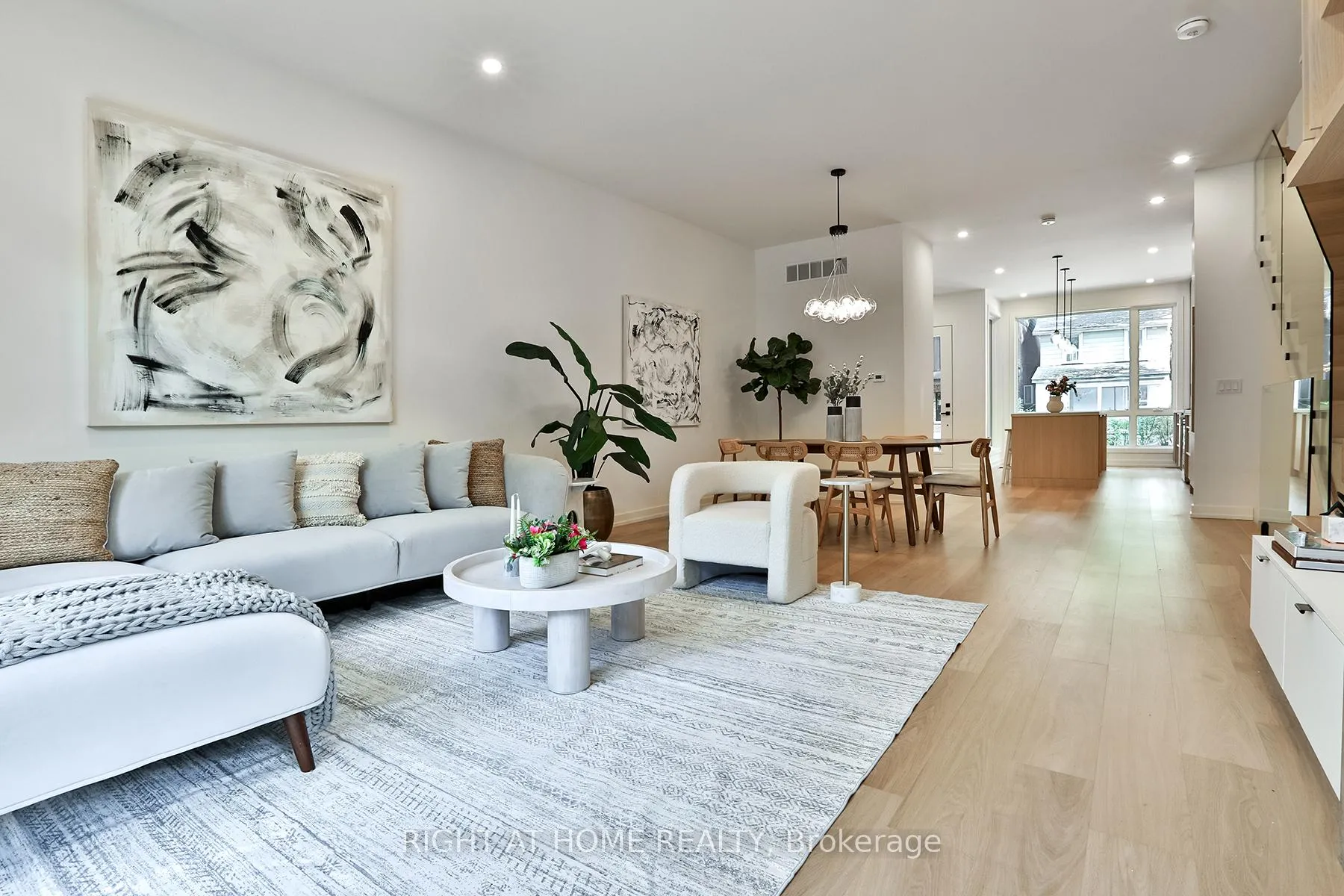 Photo 11 of 60 Winnifred Avenue, Toronto, South Riverdale — HOMEH