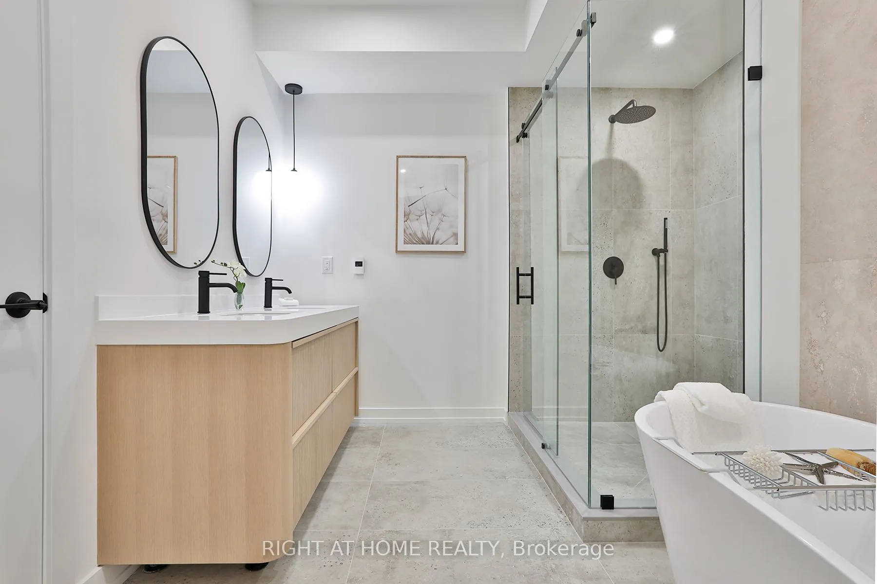 Photo 20 of 60 Winnifred Avenue, Toronto, South Riverdale — HOMEH