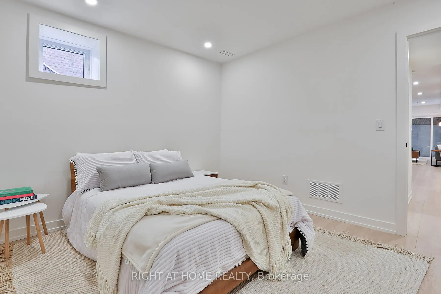 Photo 43 of 60 Winnifred Avenue, Toronto, South Riverdale — HOMEH