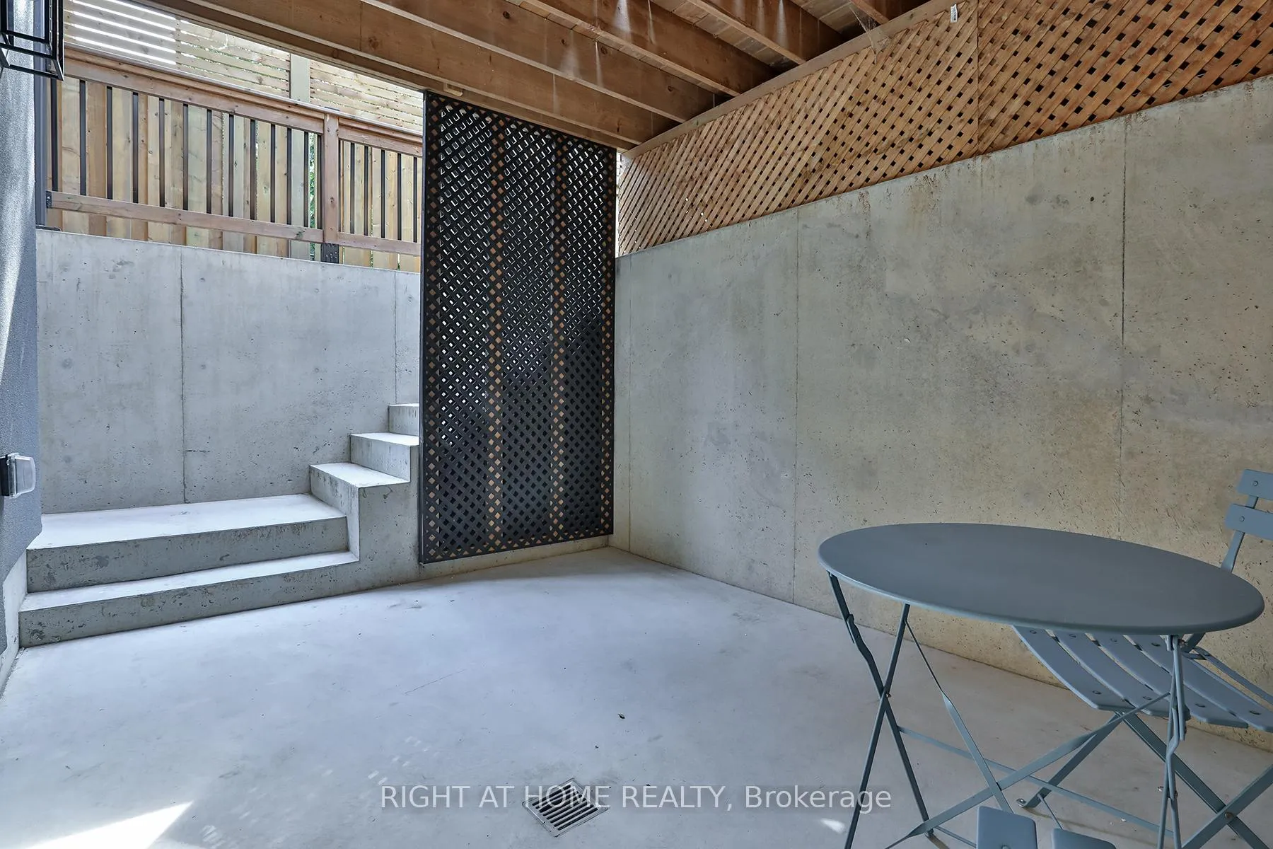 Photo 46 of 60 Winnifred Avenue, Toronto, South Riverdale — HOMEH