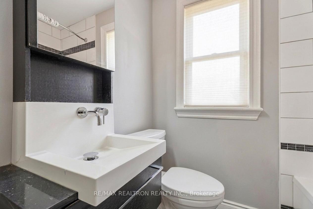 Photo 22 of 831 Mohawk Road E, Hamilton, Hampton Heights — HOMEH