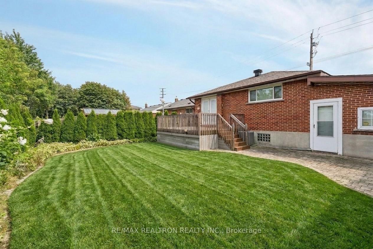 Photo 34 of 831 Mohawk Road E, Hamilton, Hampton Heights — HOMEH