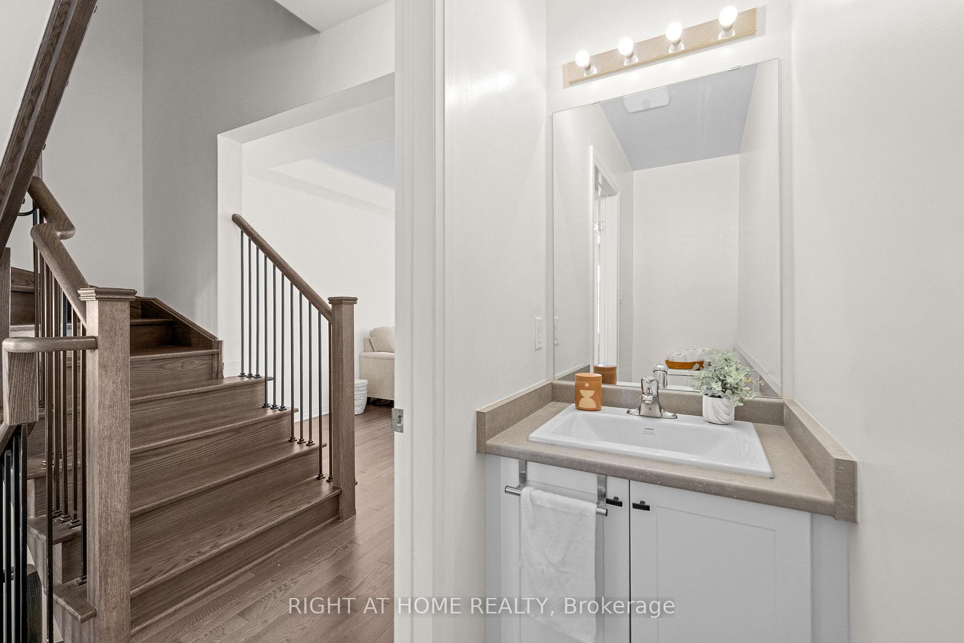 Photo 9 of 1475 Green Road, Clarington, Bowmanville — HOMEH