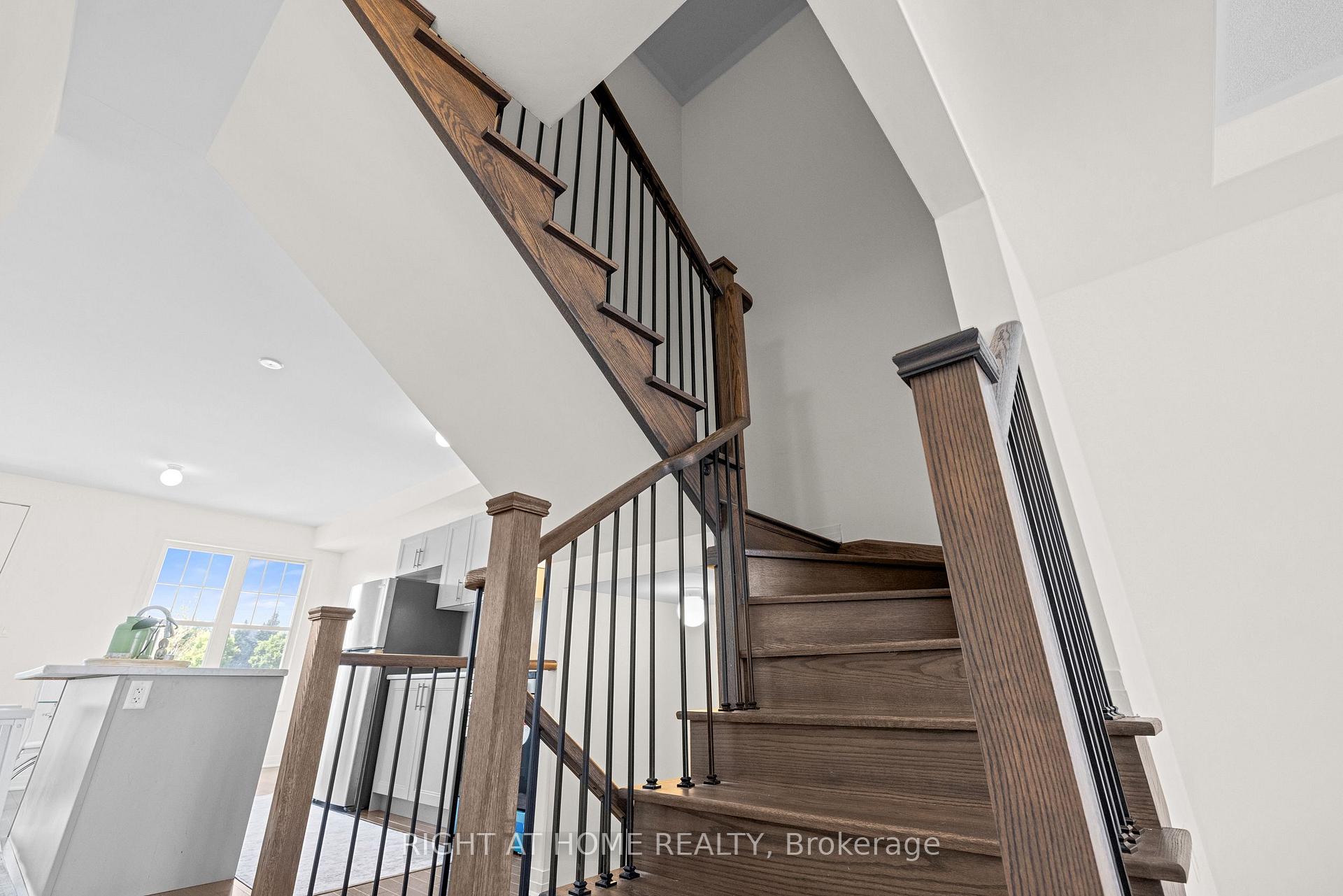 Photo 15 of 1475 Green Road, Clarington, Bowmanville — HOMEH