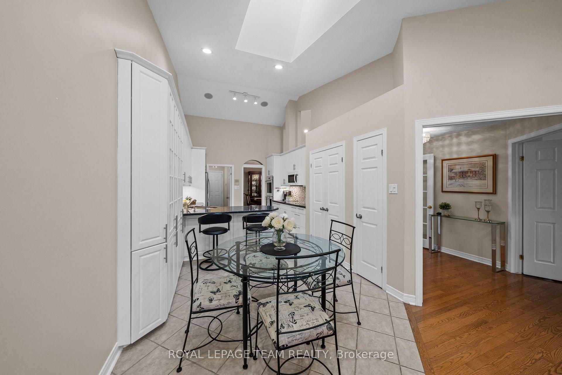 Photo 19 of 791 Hot Springs Way, Ottawa, Riverside South/Gloucester Glen — HOMEH