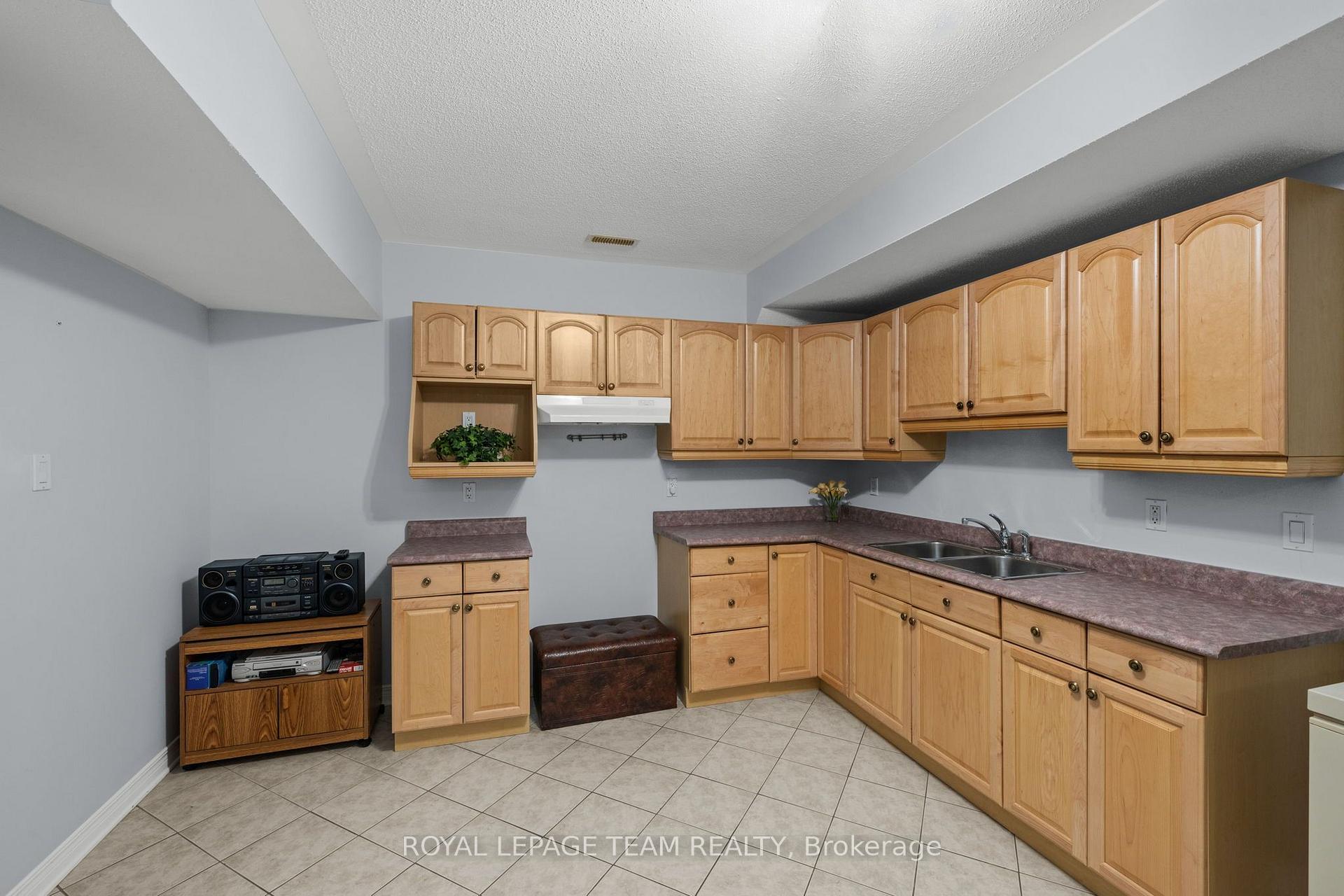 Photo 38 of 791 Hot Springs Way, Ottawa, Riverside South/Gloucester Glen — HOMEH