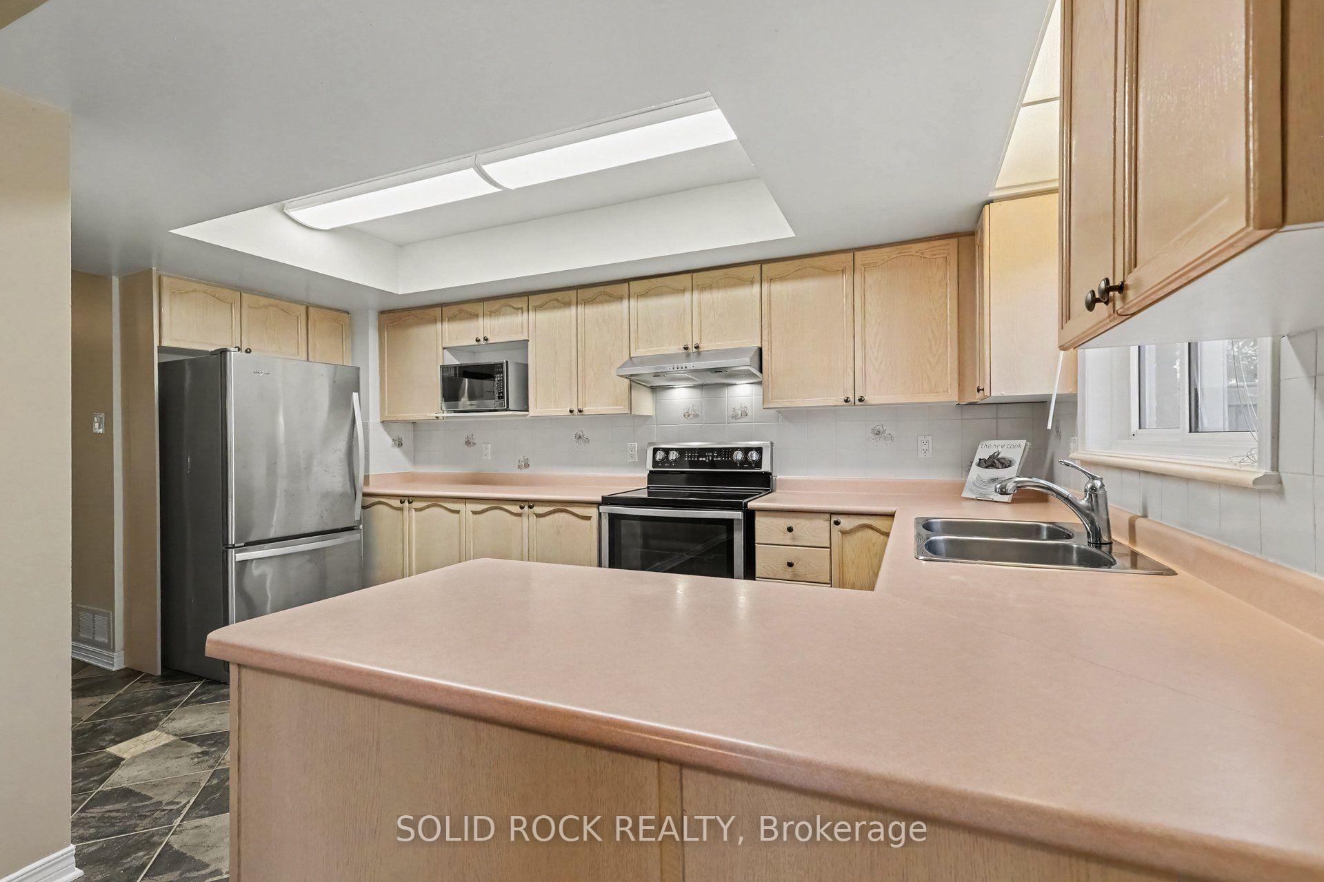 Photo 13 of 76 Grenadier Way, Ottawa, Barrhaven - Longfields — HOMEH