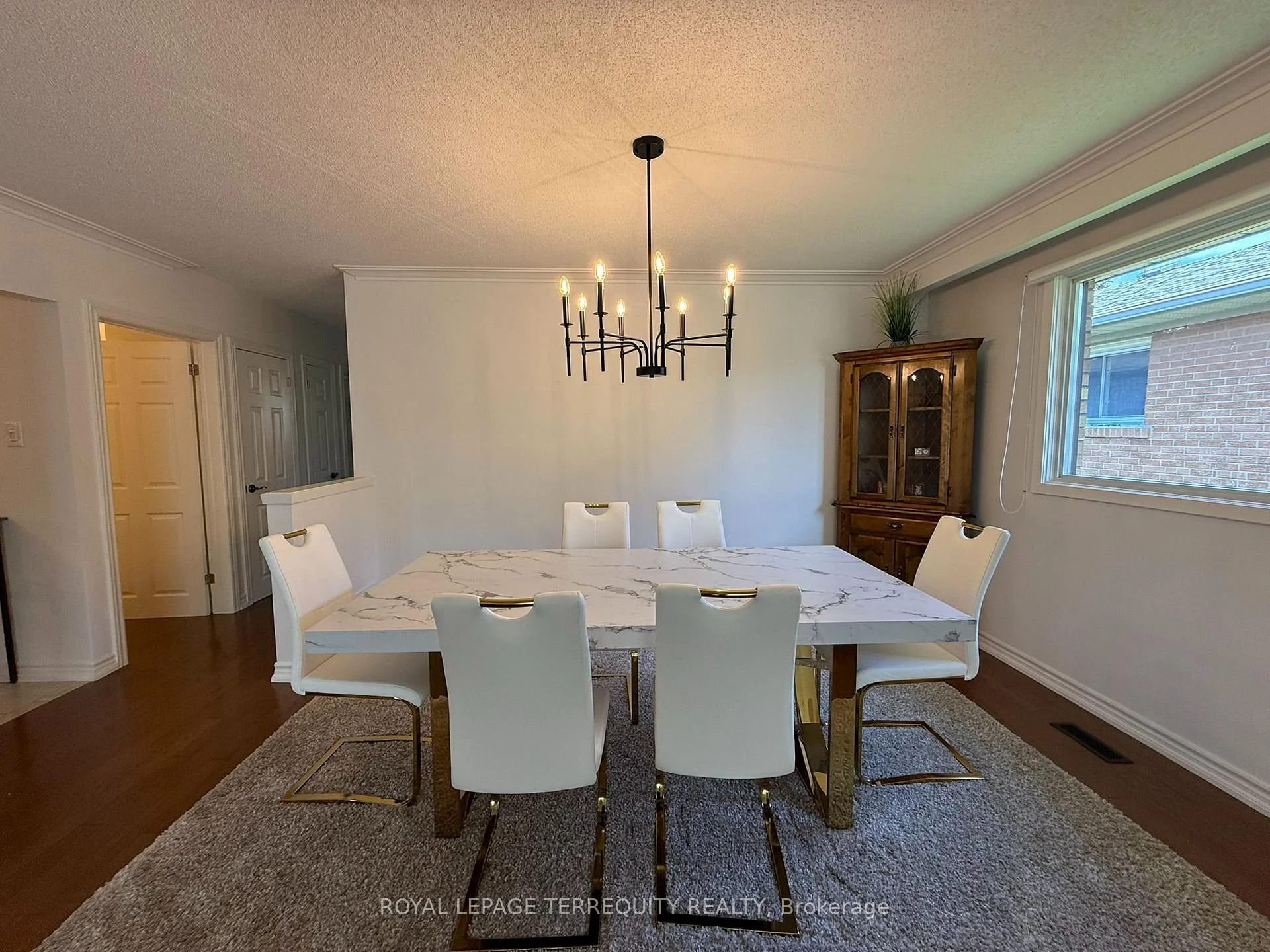Photo 8 of 1213 Shamir Crescent, Mississauga, Erindale — HOMEH