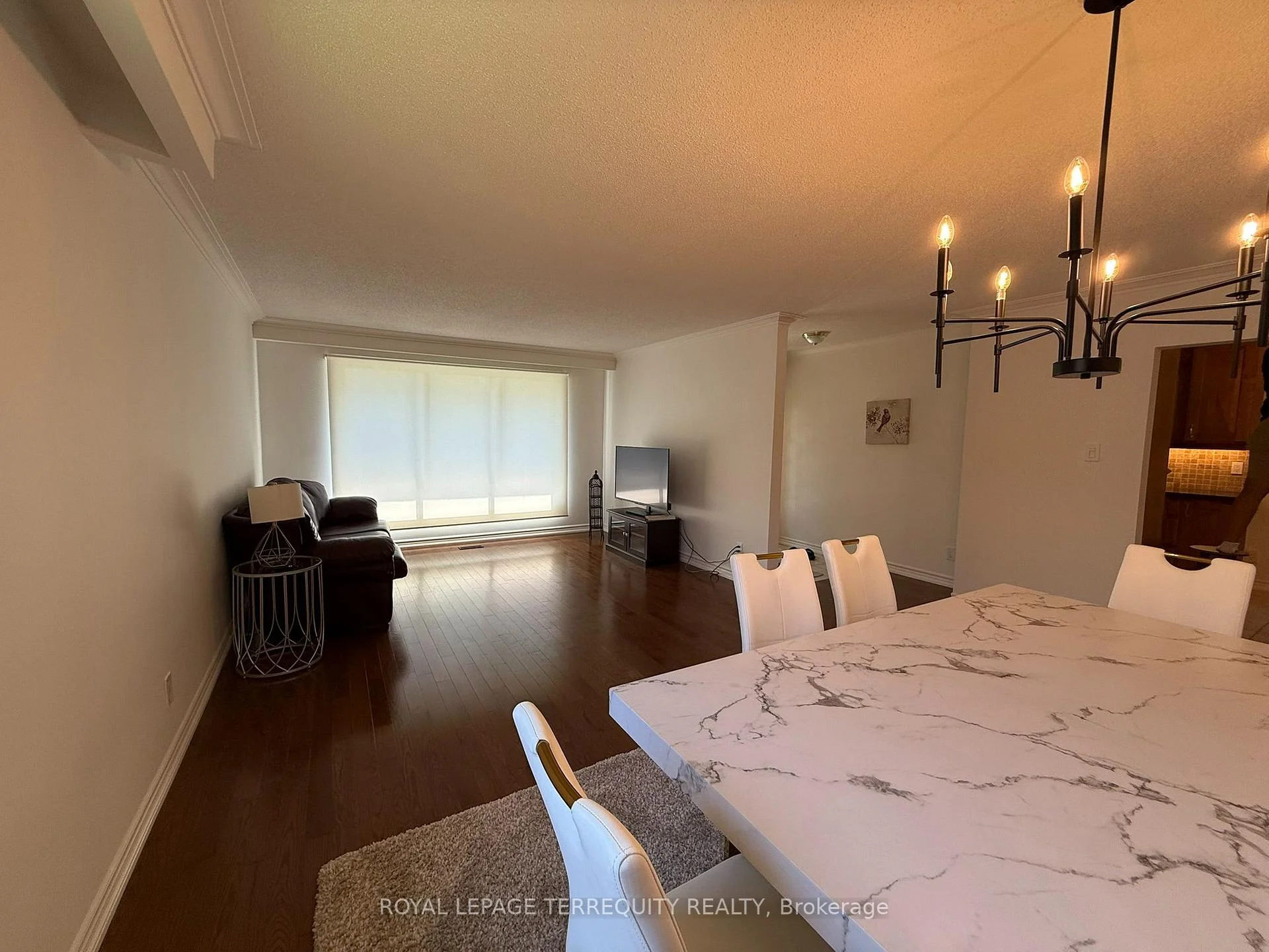 Photo 14 of 1213 Shamir Crescent, Mississauga, Erindale — HOMEH