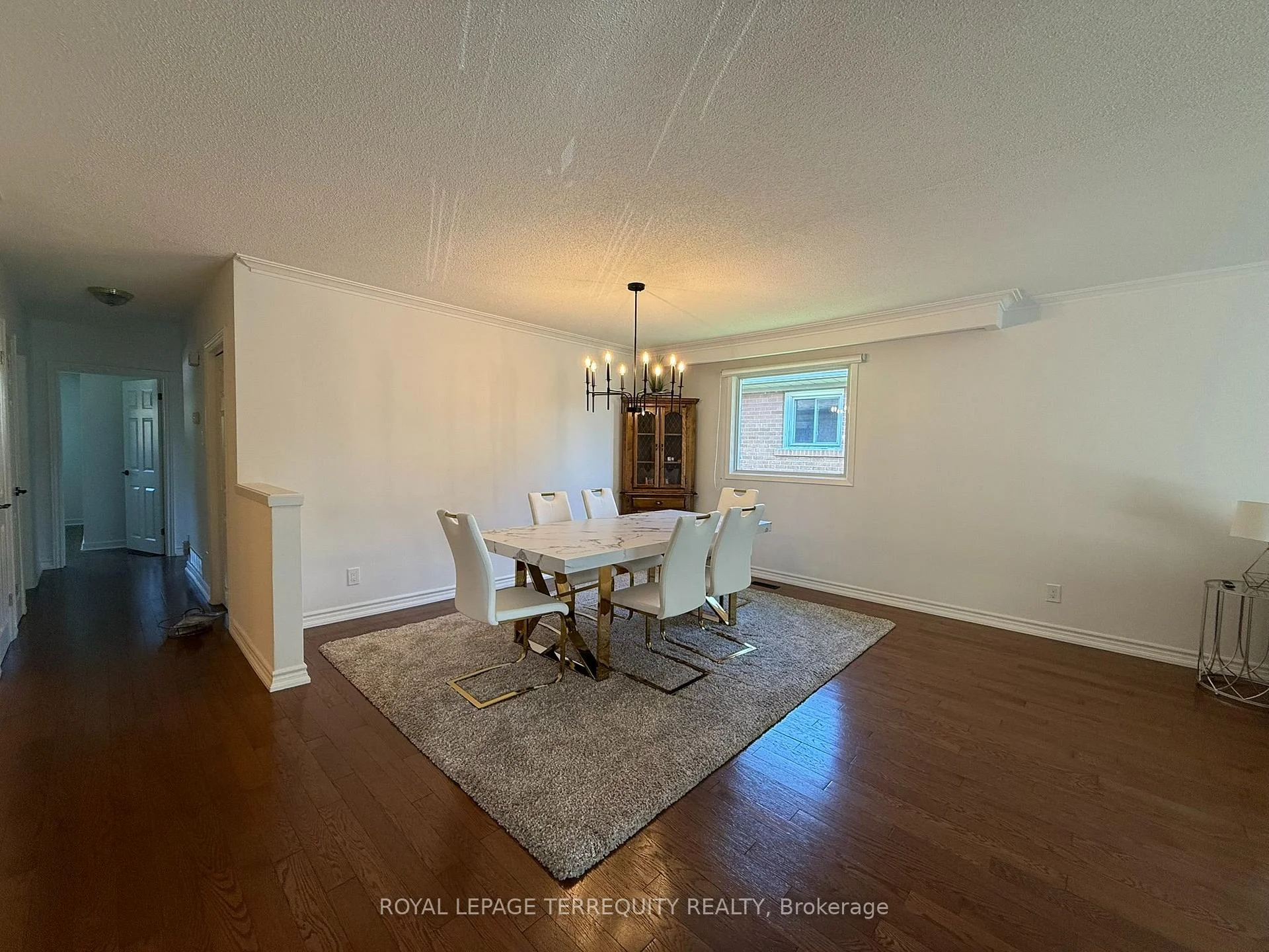 Photo 15 of 1213 Shamir Crescent, Mississauga, Erindale — HOMEH