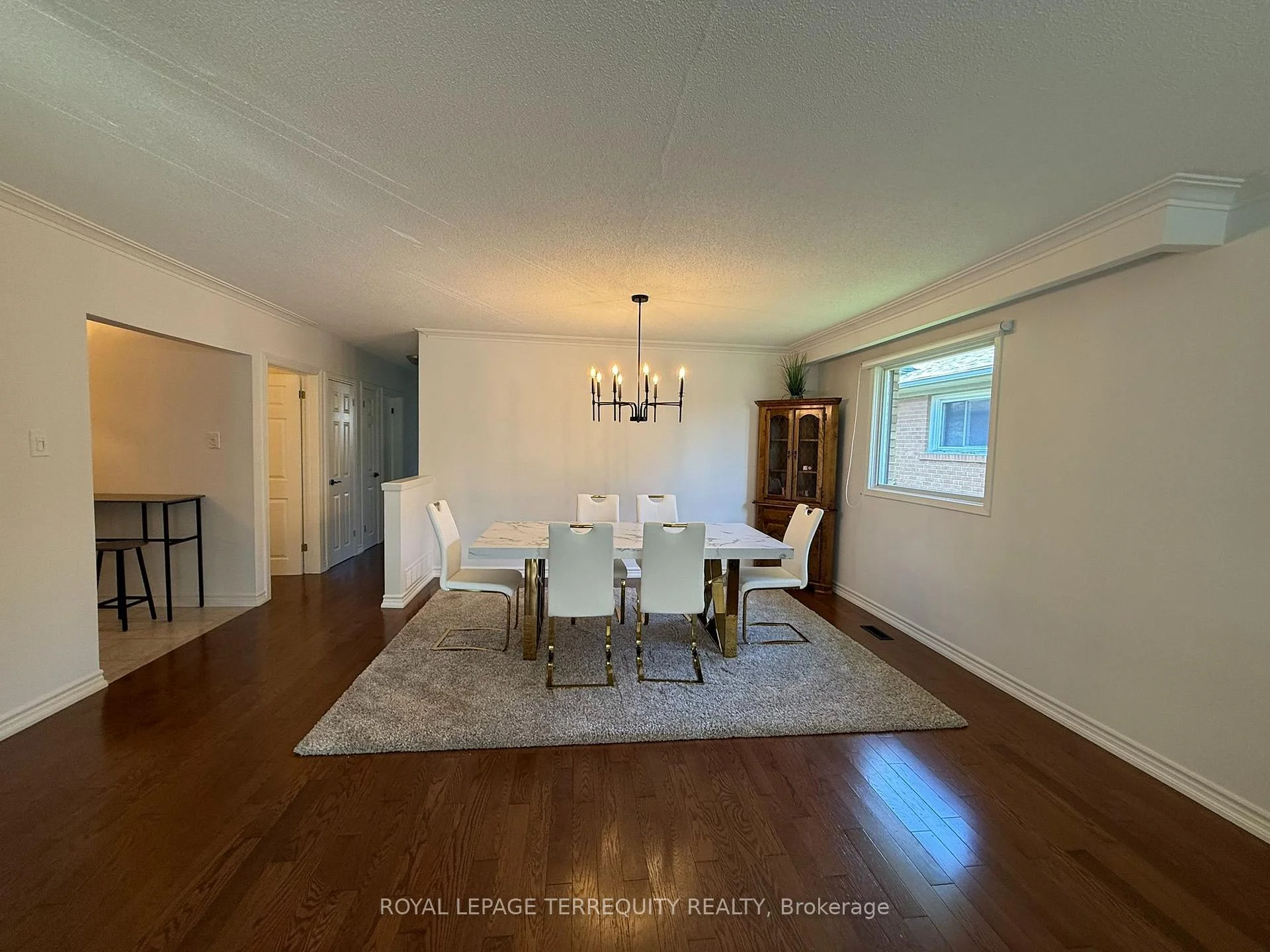 Photo 16 of 1213 Shamir Crescent, Mississauga, Erindale — HOMEH