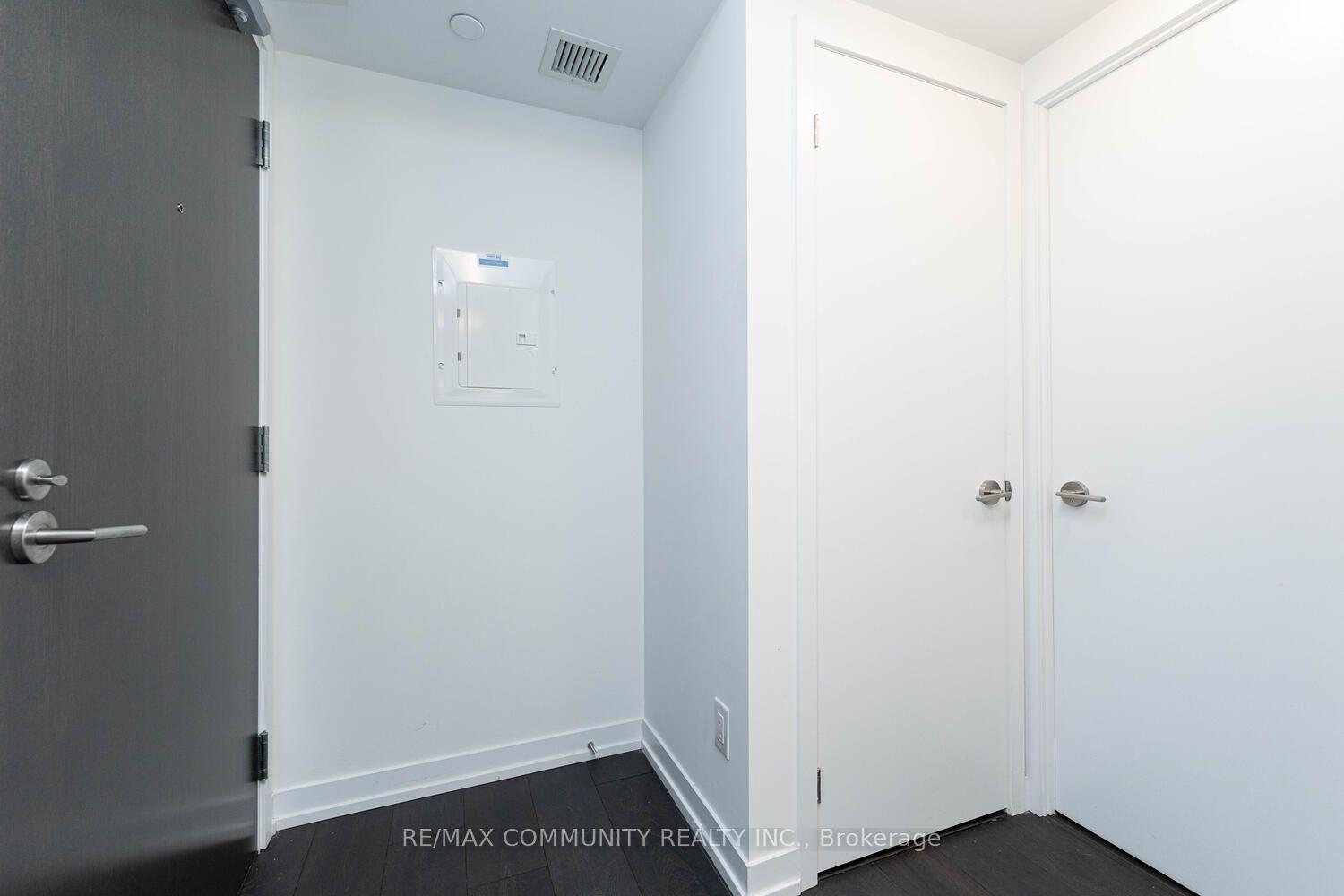 Photo 8 of Unit 501, 219 Dundas Street E, Toronto, Church-Yonge Corridor — HOMEH