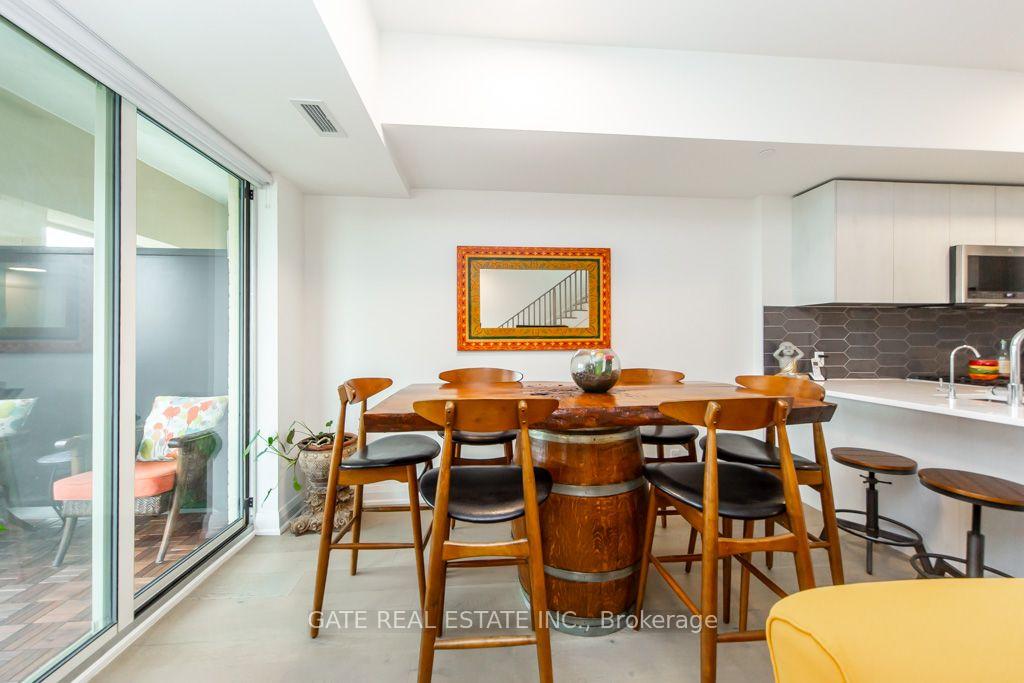Photo 16 of Unit Ph3, 101 Cathedral High Street, Markham, Cathedraltown — HOMEH