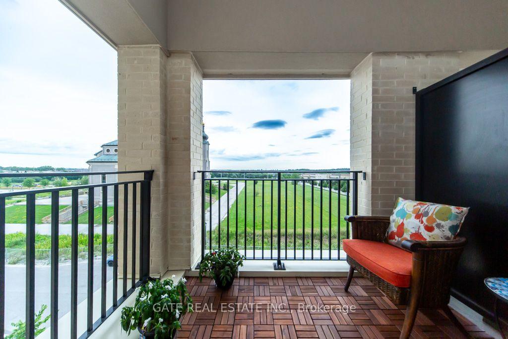 Photo 18 of Unit Ph3, 101 Cathedral High Street, Markham, Cathedraltown — HOMEH