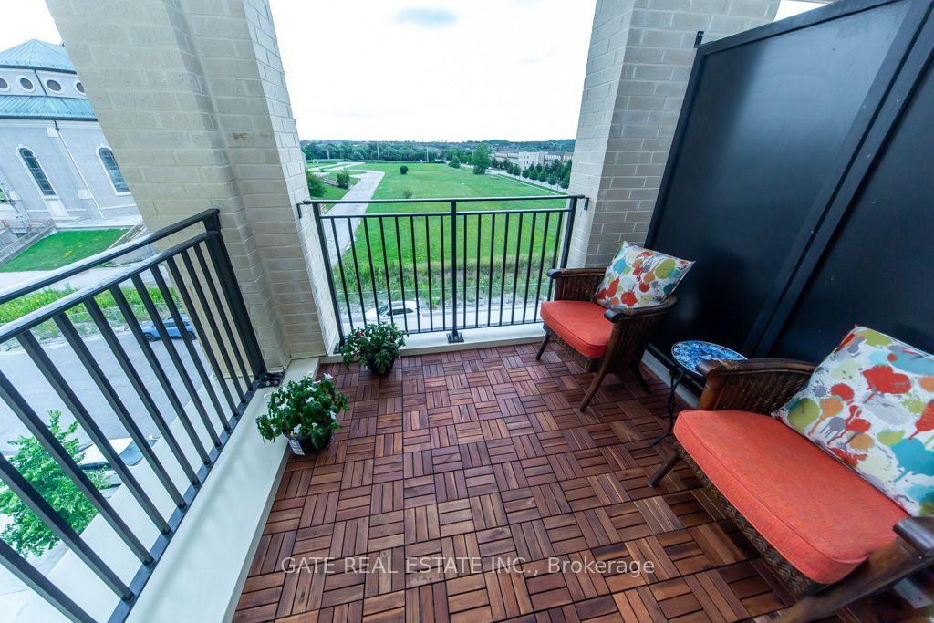 Photo 19 of Unit Ph3, 101 Cathedral High Street, Markham, Cathedraltown — HOMEH