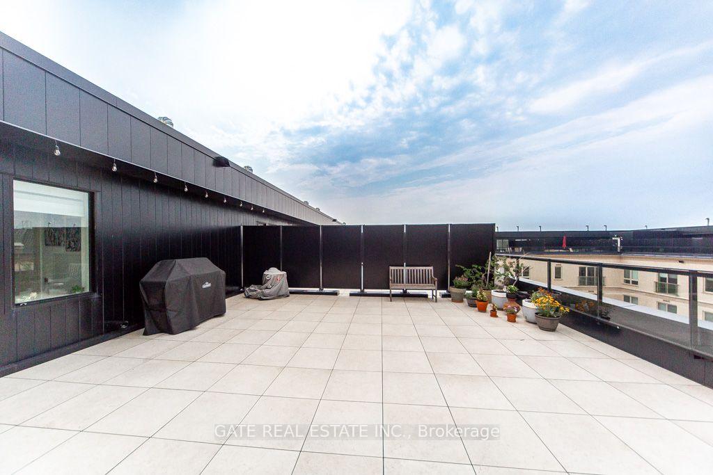 Photo 46 of Unit Ph3, 101 Cathedral High Street, Markham, Cathedraltown — HOMEH