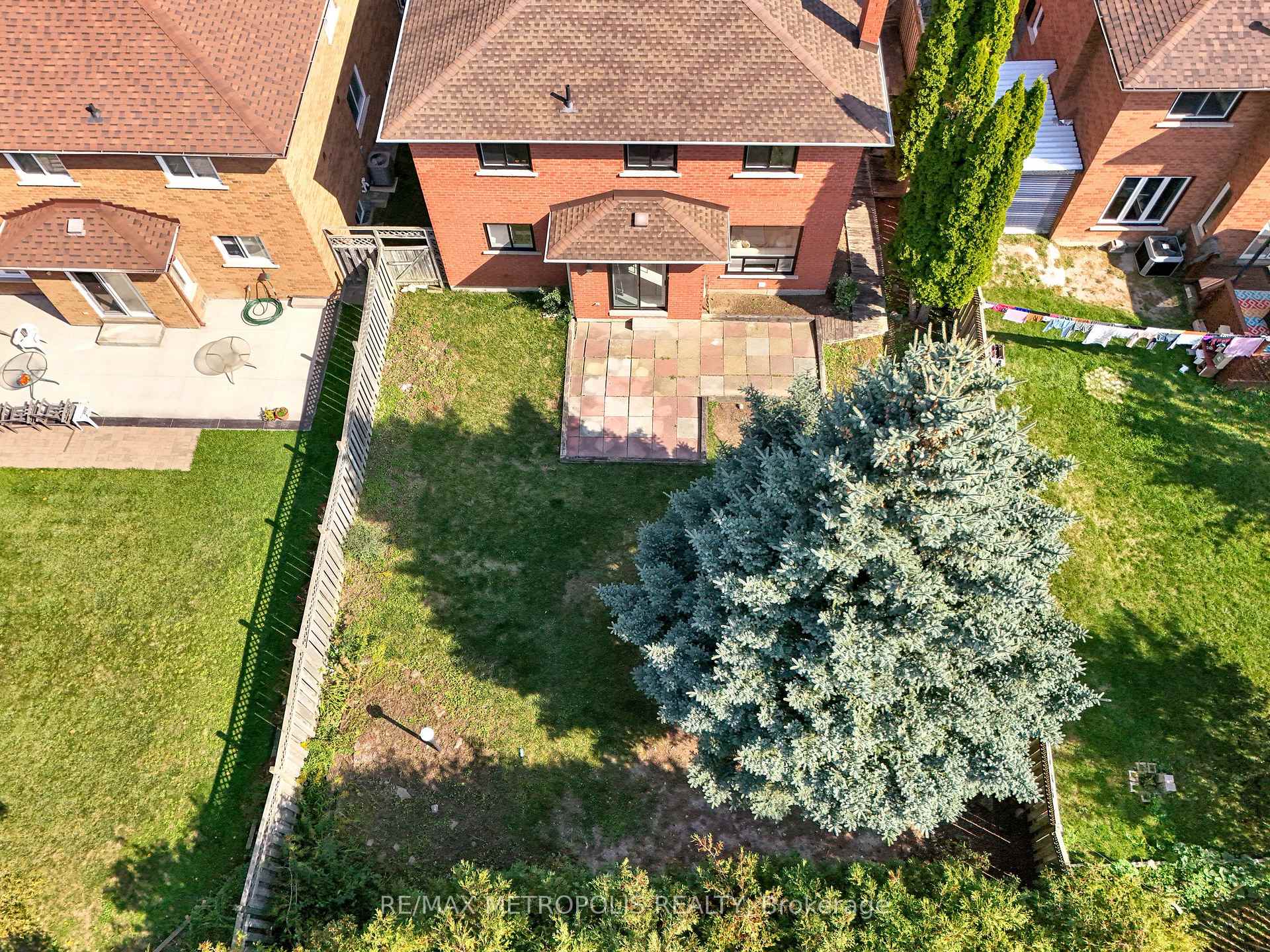 Photo 46 of 296 Thornton Road N, Oshawa, McLaughlin — HOMEH