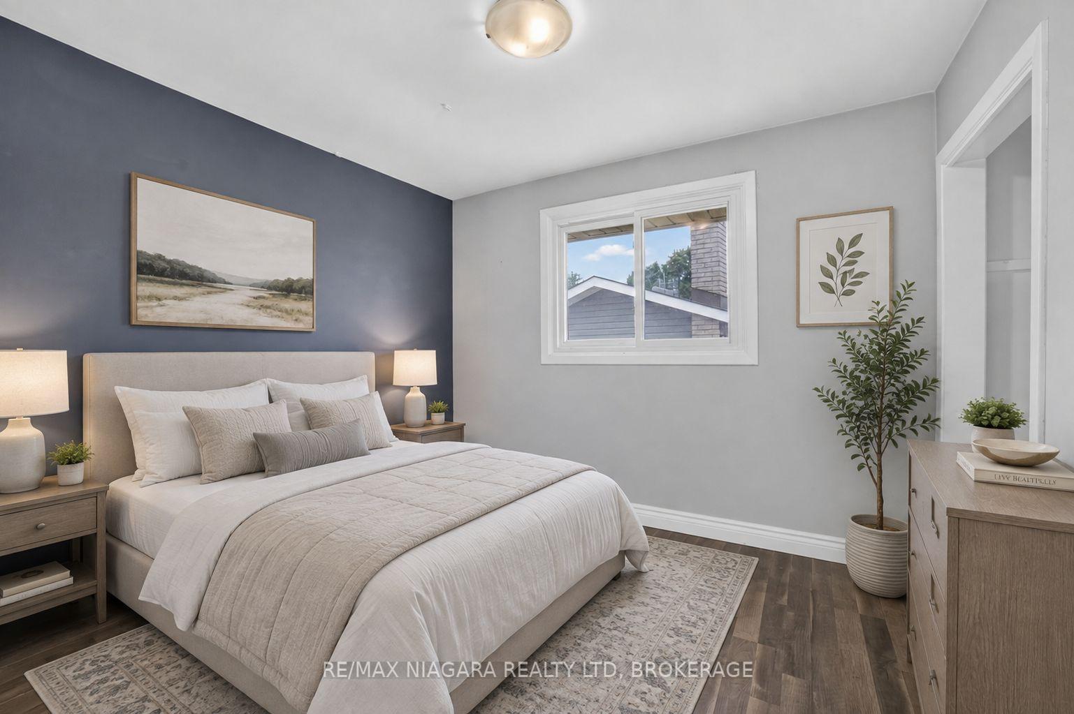 Photo 25 of 4240 Brookdale Drive, Niagara Falls, Ascot — HOMEH