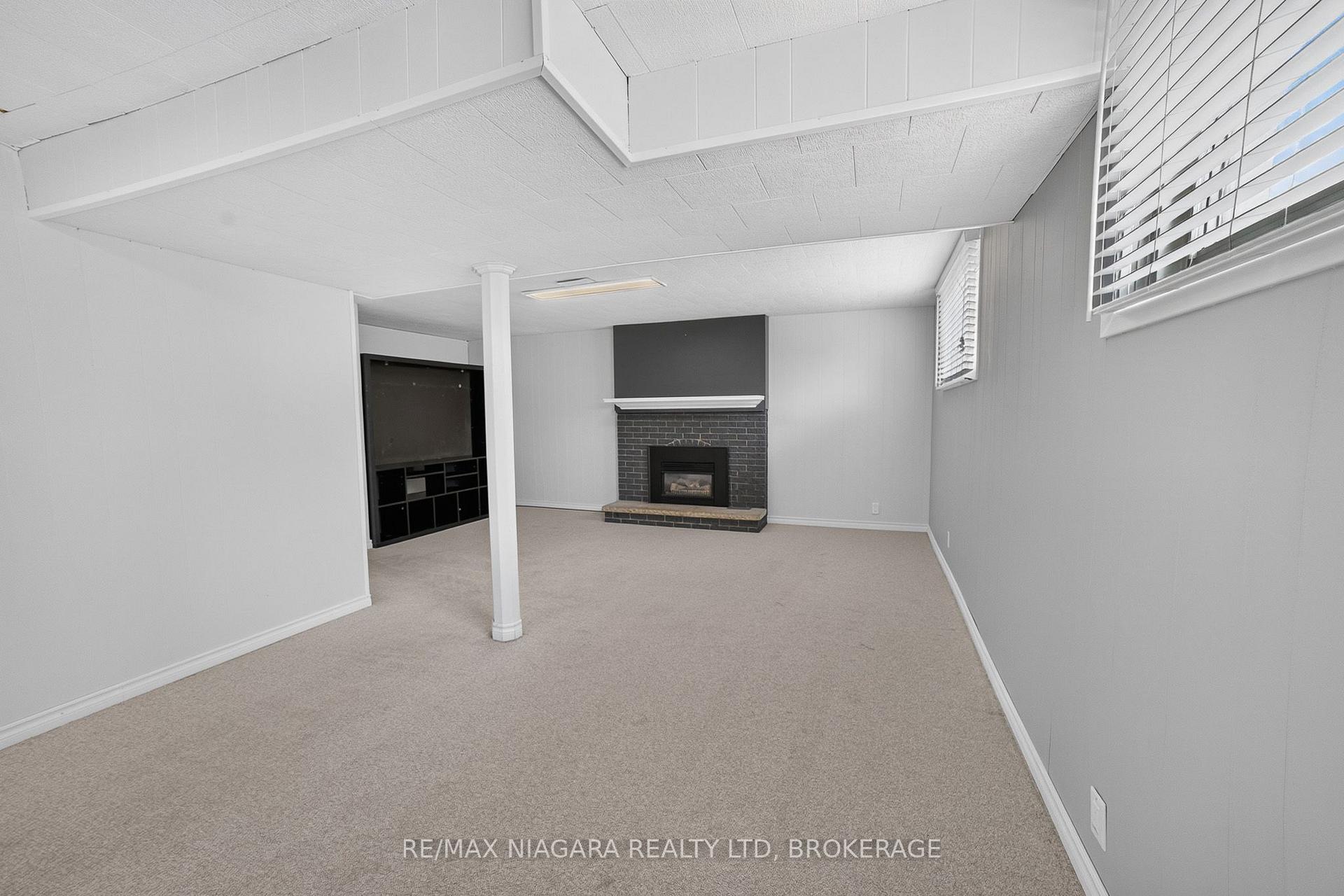 Photo 30 of 4240 Brookdale Drive, Niagara Falls, Ascot — HOMEH