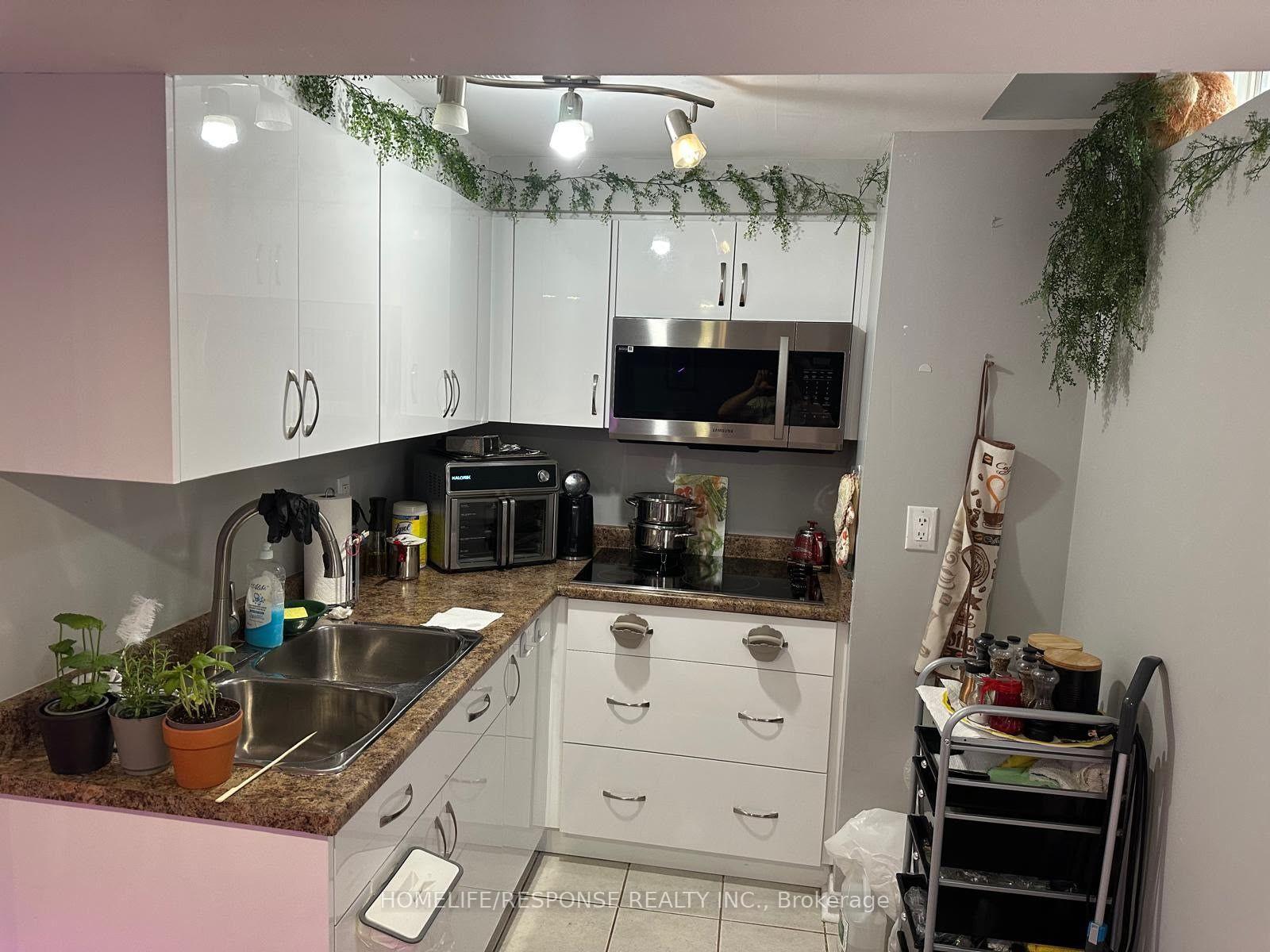 Photo 7 of Unit BASEMENT, 5695 Jenvic Grove, Mississauga, Churchill Meadows — HOMEH