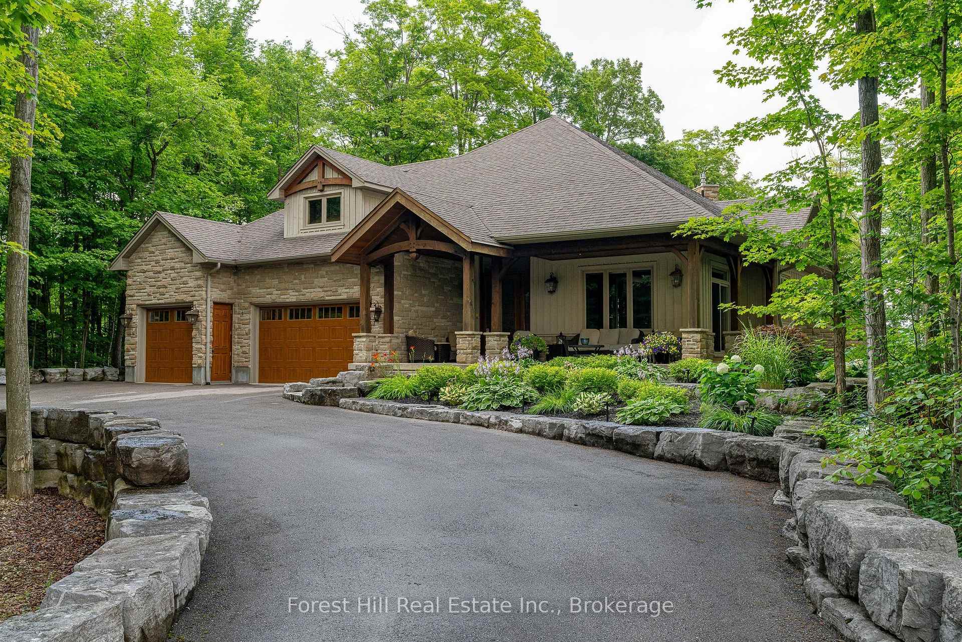 Photo 7 of 201 Peters Crescent, Grey Highlands — HOMEH