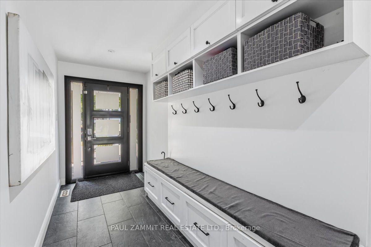 Photo 9 of 21 Kings Inn Trail, Markham, Bayview Fairway-Bayview Country Club Estates — HOMEH