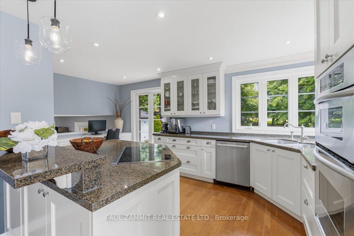 Photo 13 of 21 Kings Inn Trail, Markham, Bayview Fairway-Bayview Country Club Estates — HOMEH