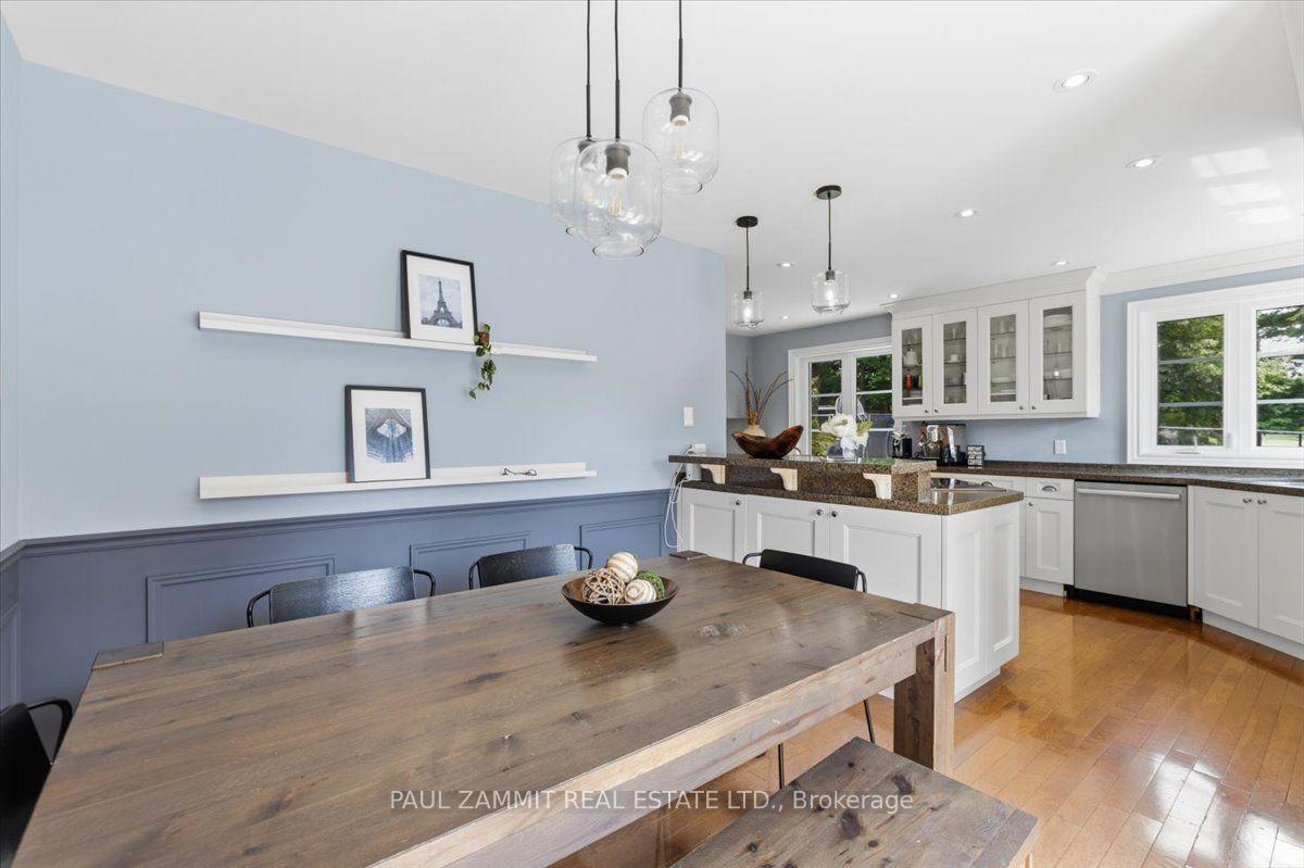 Photo 18 of 21 Kings Inn Trail, Markham, Bayview Fairway-Bayview Country Club Estates — HOMEH