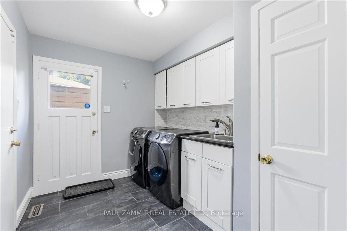 Photo 23 of 21 Kings Inn Trail, Markham, Bayview Fairway-Bayview Country Club Estates — HOMEH