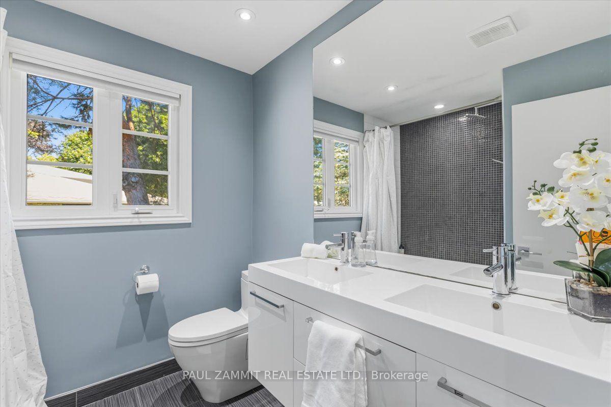 Photo 31 of 21 Kings Inn Trail, Markham, Bayview Fairway-Bayview Country Club Estates — HOMEH