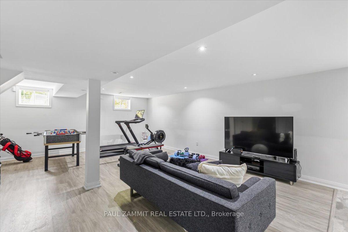 Photo 34 of 21 Kings Inn Trail, Markham, Bayview Fairway-Bayview Country Club Estates — HOMEH