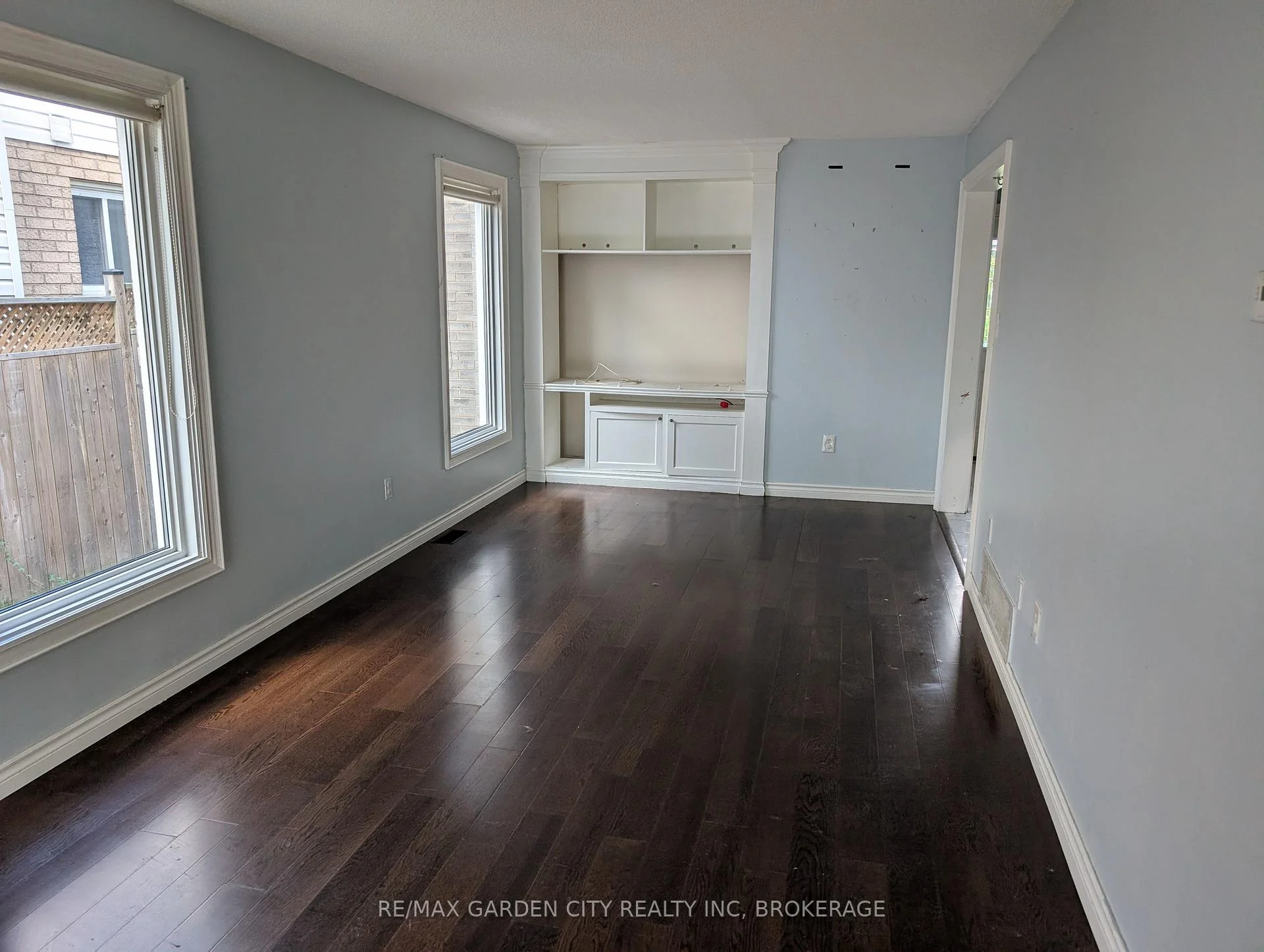 Photo 7 of 158 Summers Drive, Thorold, Confederation Heights — HOMEH