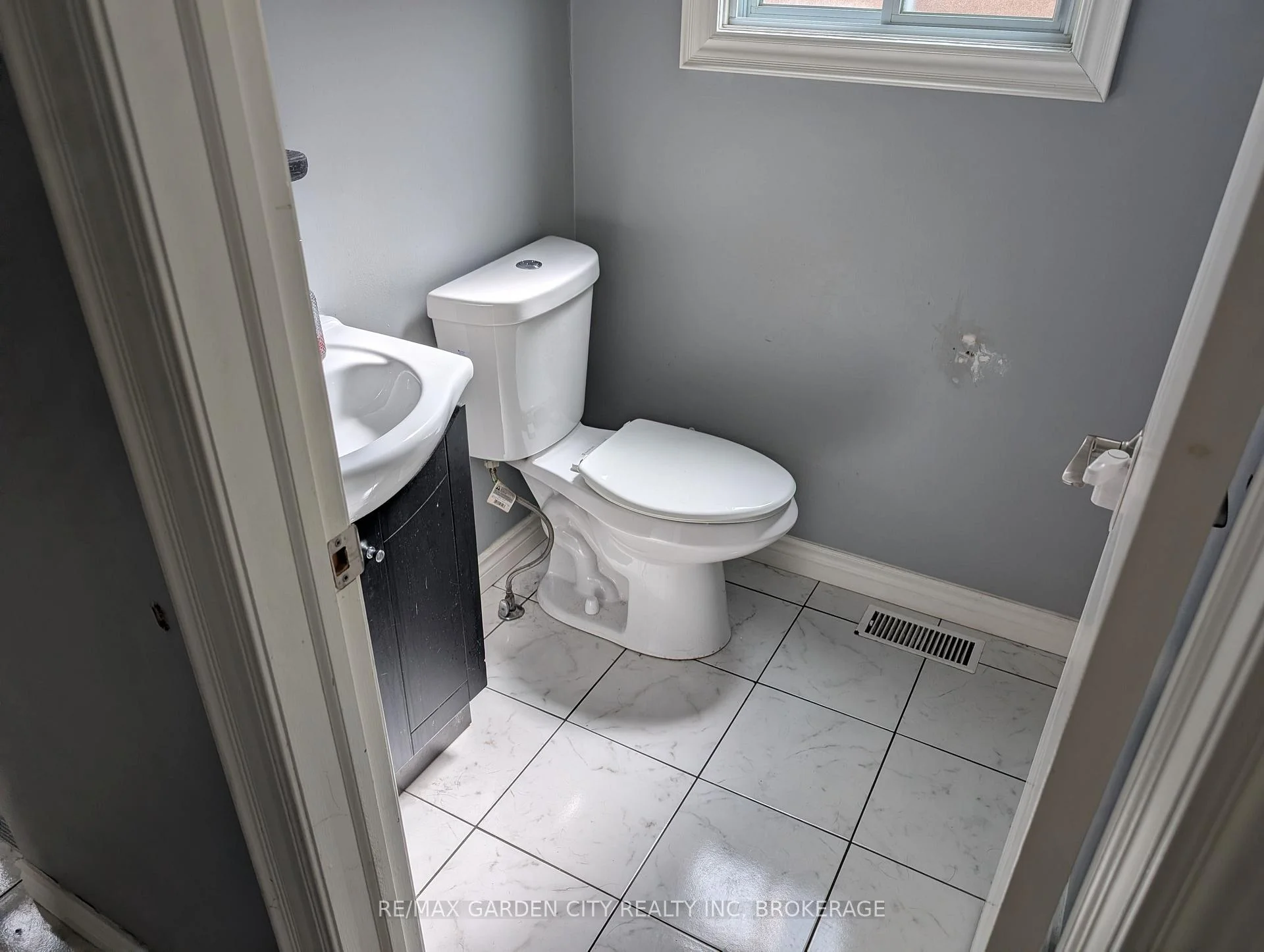 Photo 15 of 158 Summers Drive, Thorold, Confederation Heights — HOMEH