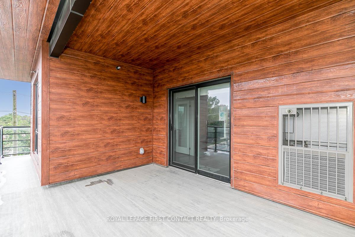 Photo 14 of Unit 501, 300 Essa Road, Barrie, 400 West — HOMEH