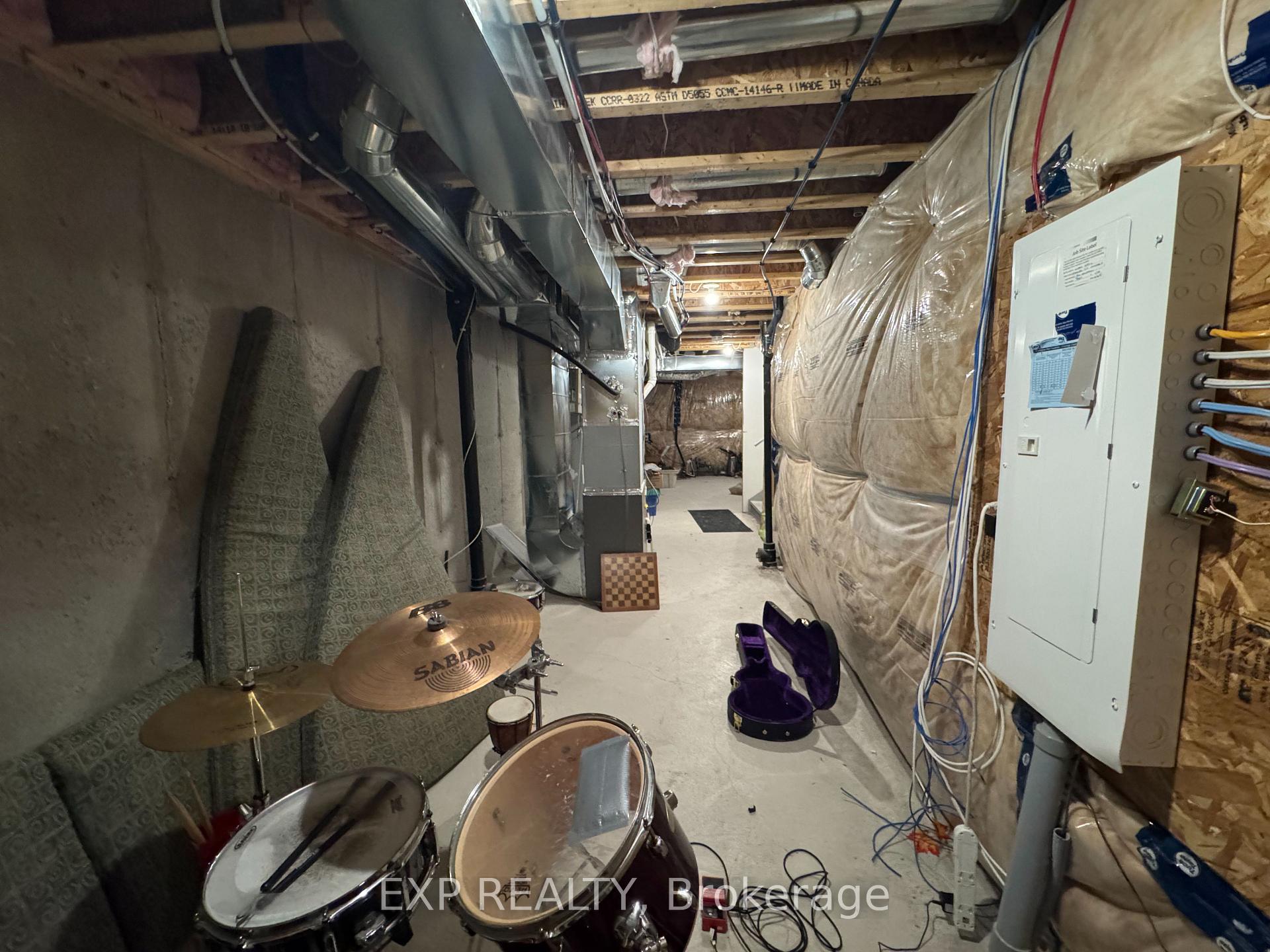 Photo 19 of 173 Flagg Avenue, Brant, Paris — HOMEH