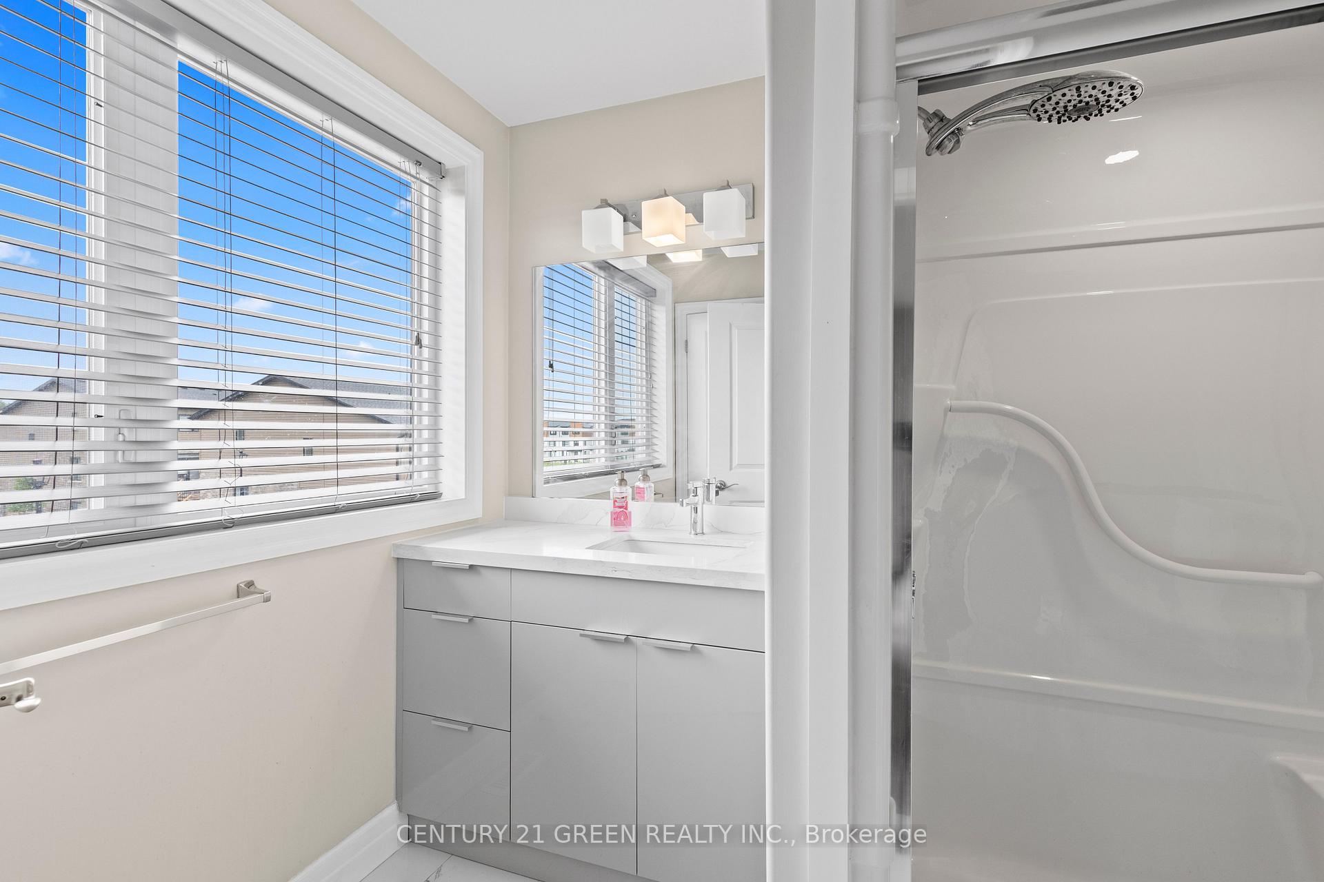 Photo 25 of 851 Sarnia Road, London, North M — HOMEH
