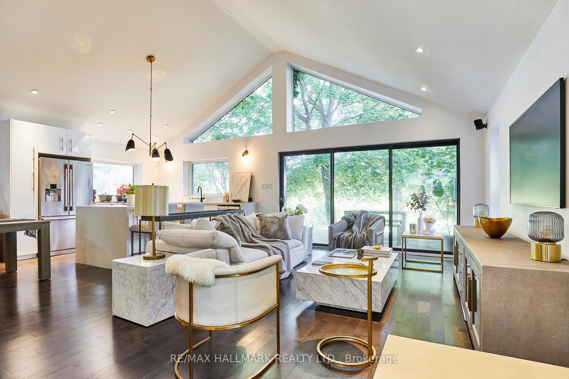 Photo 12 of 72 Sunnypoint Crescent, Scarborough, Cliffcrest — HOMEH