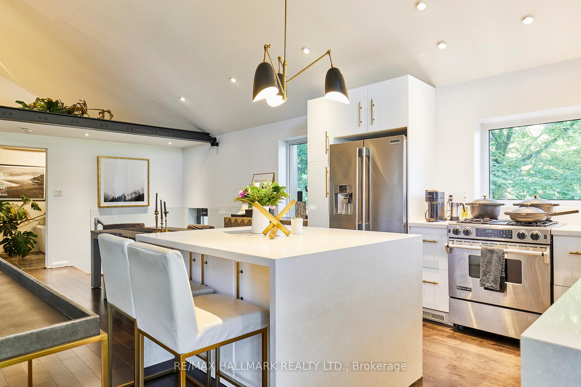 Photo 18 of 72 Sunnypoint Crescent, Scarborough, Cliffcrest — HOMEH
