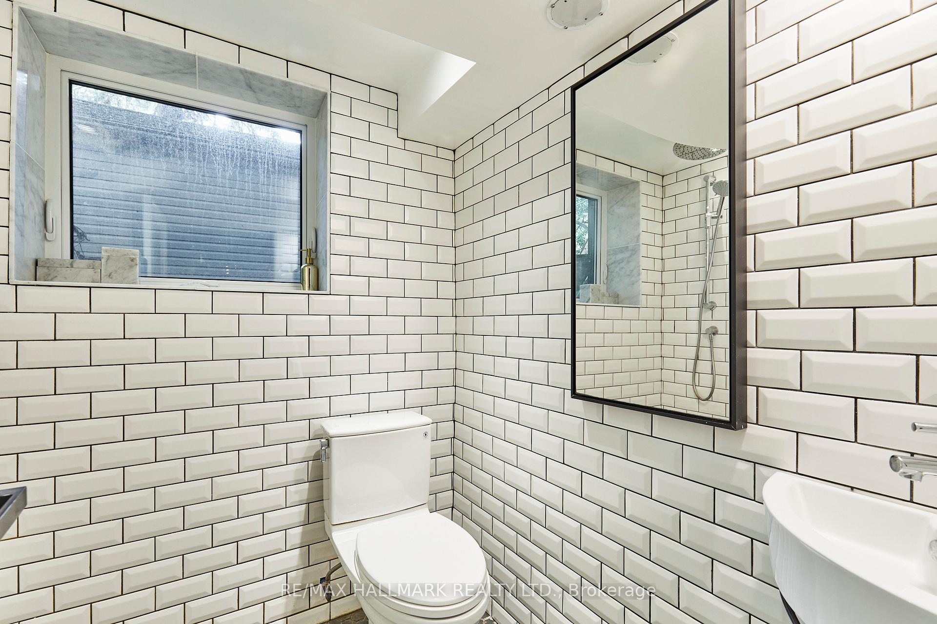 Photo 33 of 72 Sunnypoint Crescent, Scarborough, Cliffcrest — HOMEH