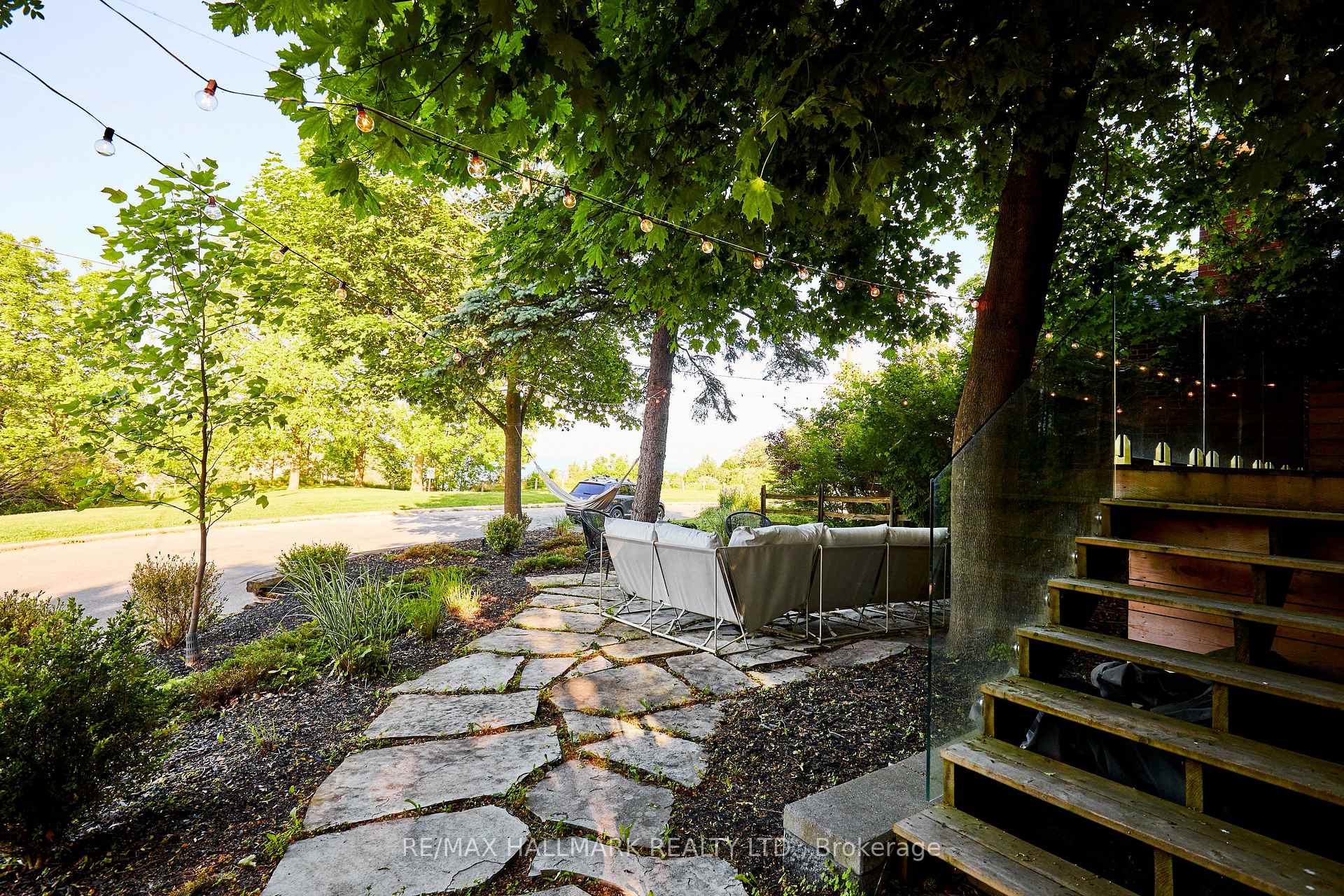 Photo 42 of 72 Sunnypoint Crescent, Scarborough, Cliffcrest — HOMEH